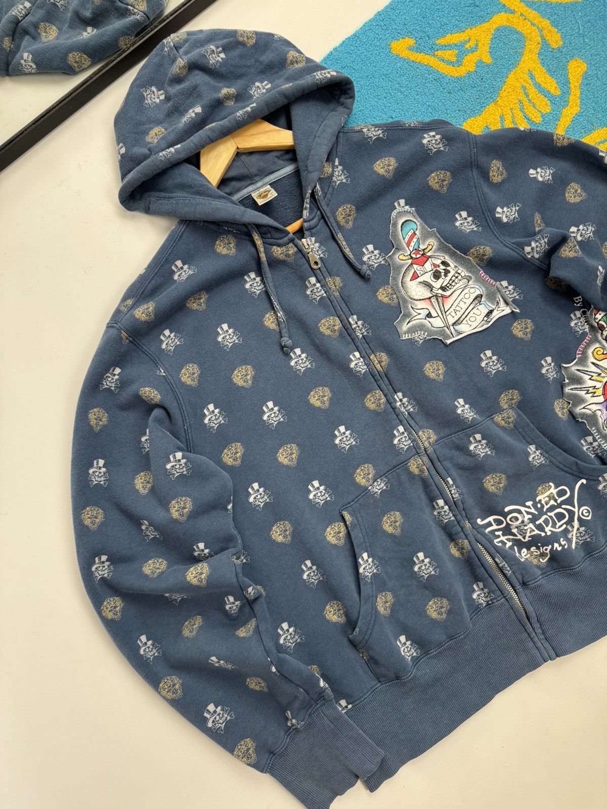 Ed Hardy Vintage Y2K Ed Hardy Monogram Patch Graphic Multilogo Hoodie Size US L / EU 52-54 / 3 - 6 Thumbnail