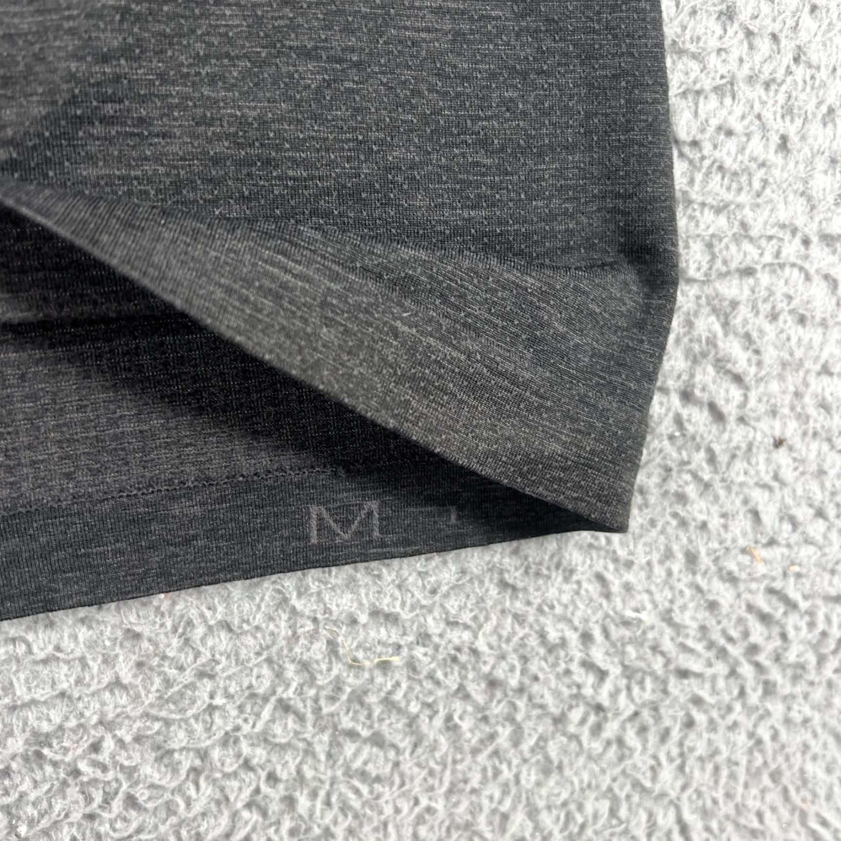 Lululemon Lululemon Hoodie Pullover Mens M Charcoal Gray 2.0 Vent Tech Hooded Activewear Soft Logo Winter Fall Spring Knit/Metal? Size M / US 6-8 / IT 42-44 - 4 Thumbnail