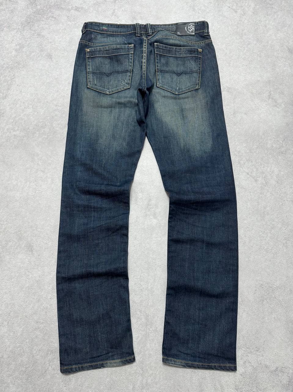 Diesel Vintage 2000s Diesel Straight Fit Jeans Size US 36 / EU 52 - 2 Thumbnail