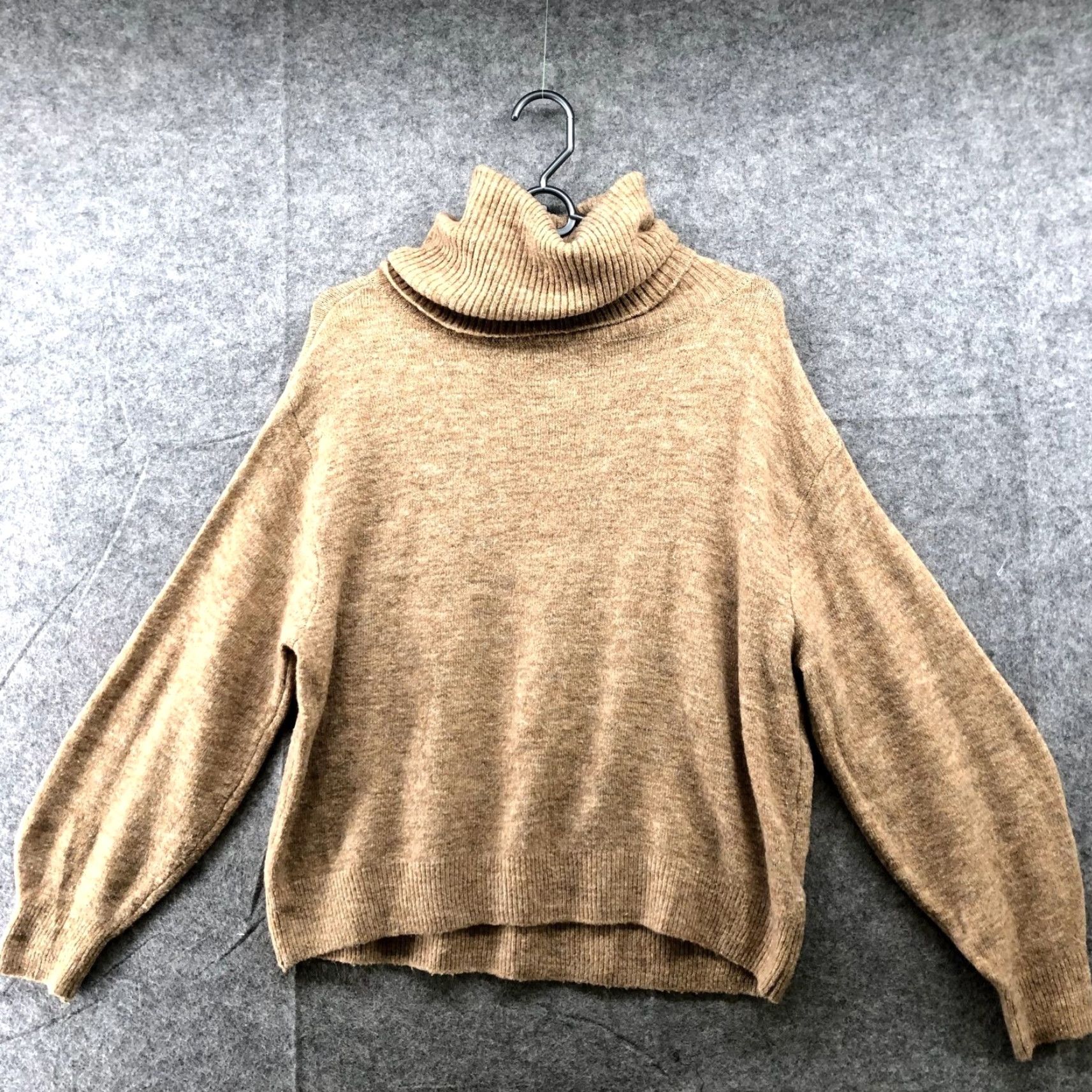 H&M H&M Oversized Turtleneck Sweater Womens XS With Wool Tan Soft Camel Cozy Knit Size XS / US 0-2 / IT 36-38 - 2 Thumbnail