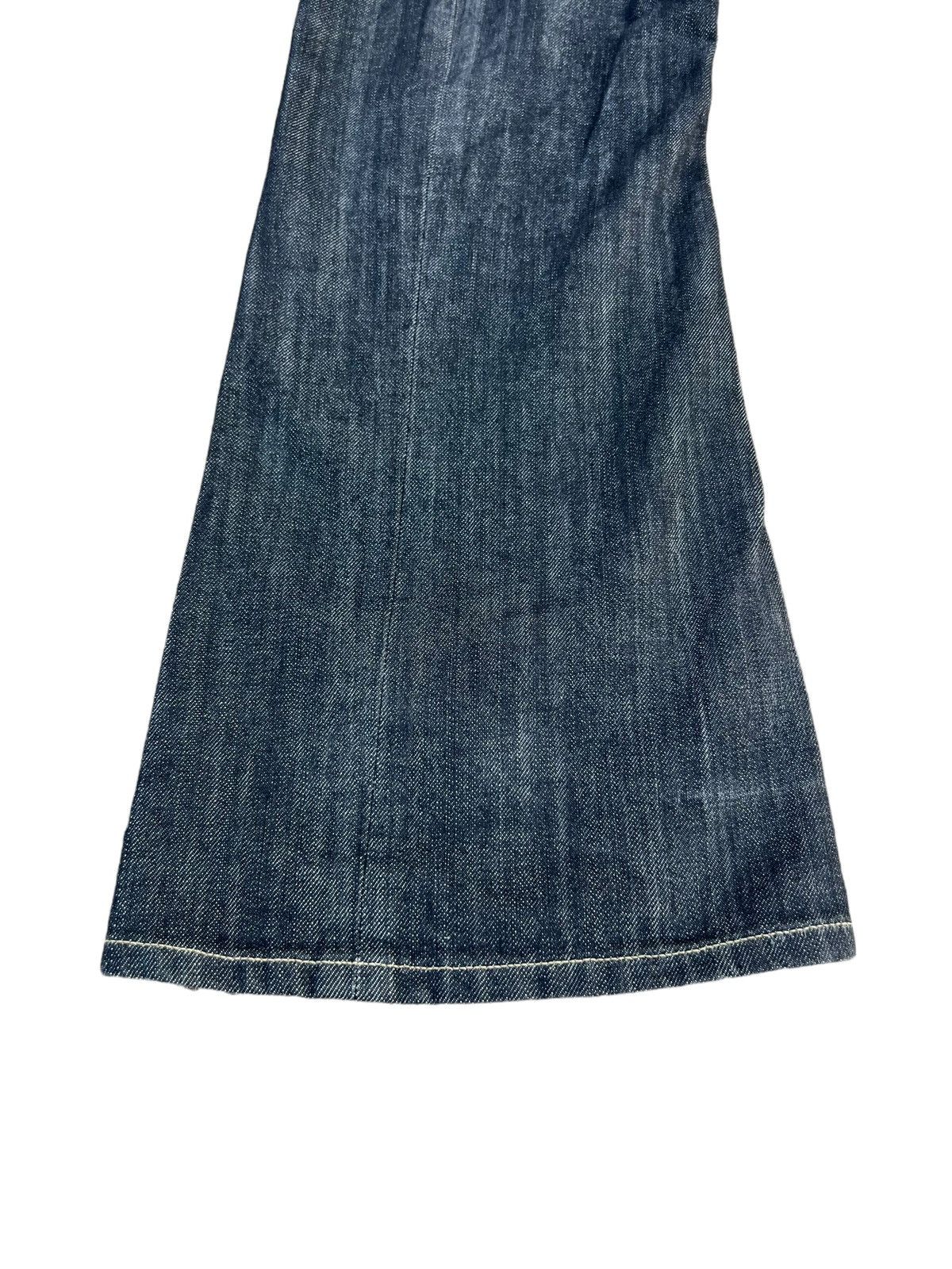 Levi's Vintage 2003 Levi’s Engineered Distress Denim Bootcut Jeans Size US 33 - 8 Thumbnail