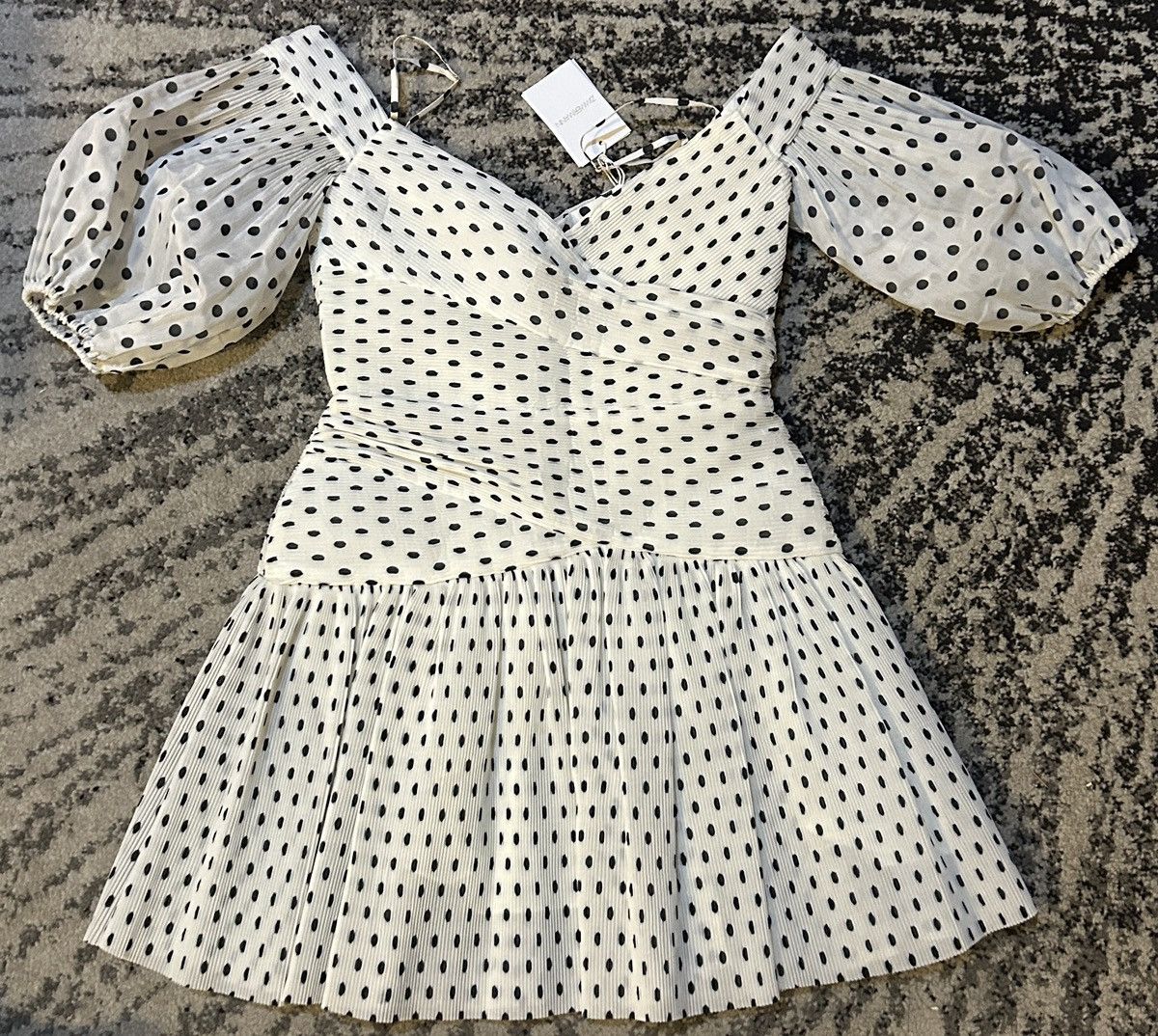 Zimmermann ZIMMERMANN Cold-shoulder polka-dot plissé-chiffon mini dress Size M / US 6-8 / IT 42-44 - 6 Thumbnail