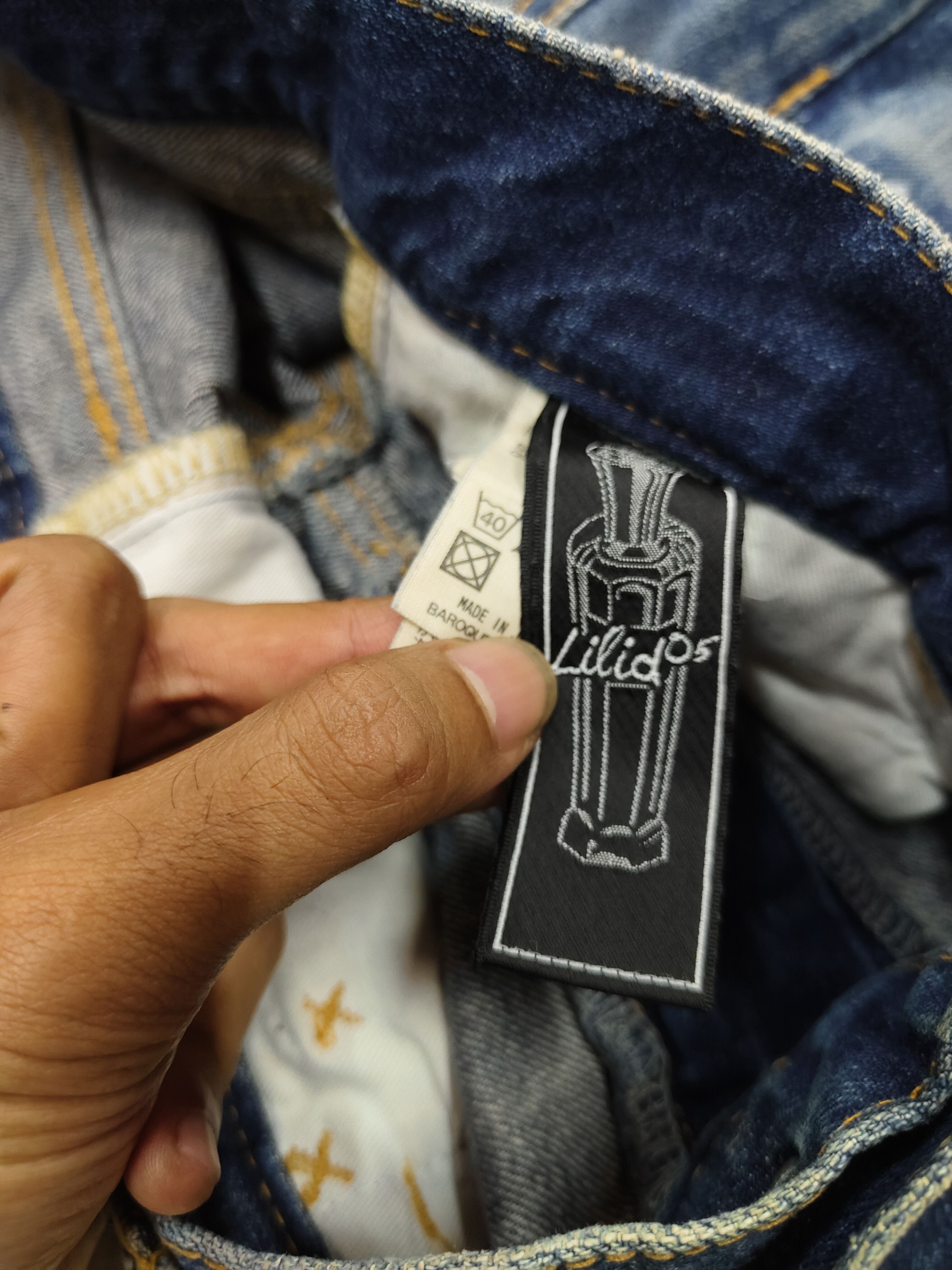 Japanese Brand 🇯🇵 Lilid 05 Japan Stitch Distressed Jeans Size 29" - 7 Thumbnail