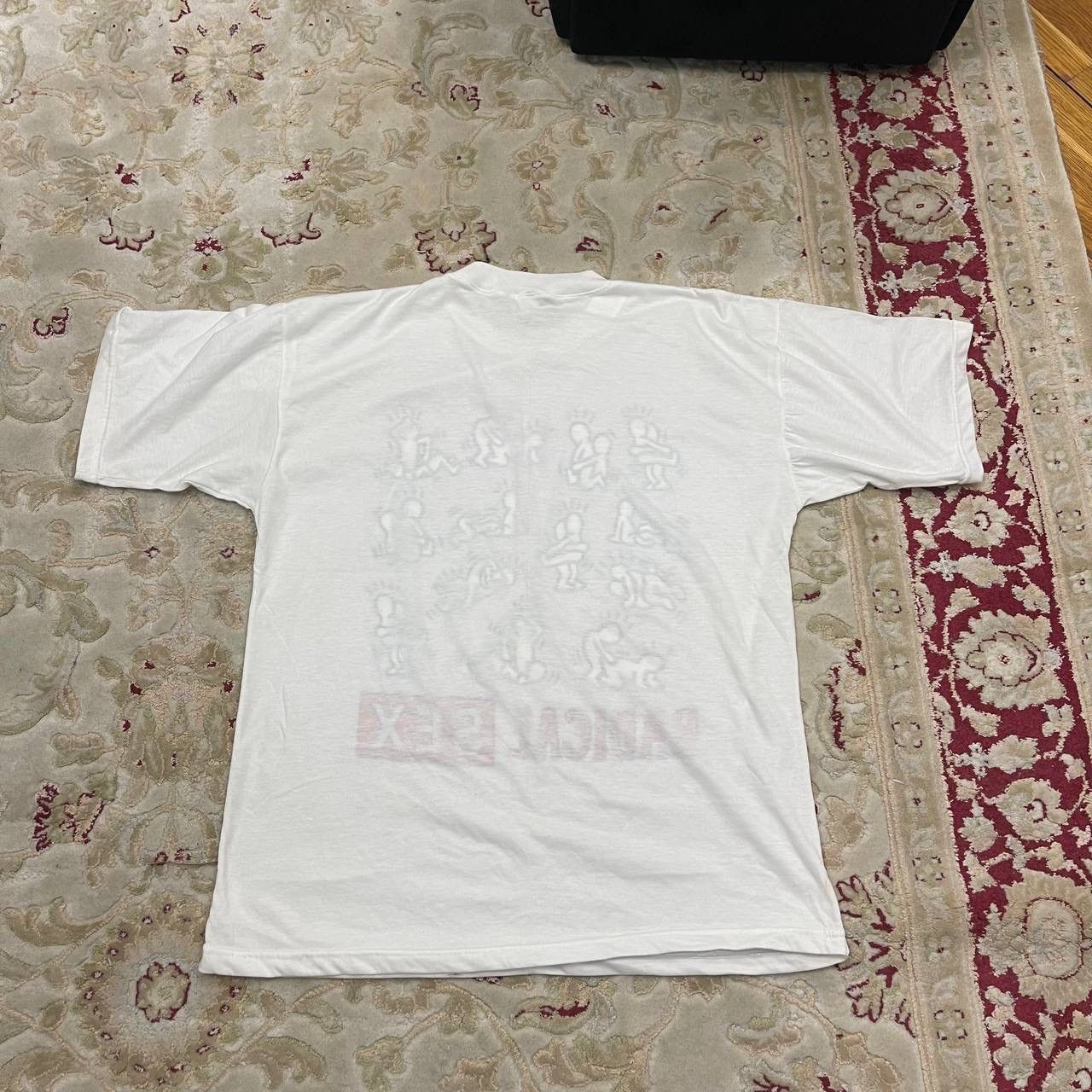 Vintage Vintage Radical Sex Graphic T-Shirt Made in Spain Size L Size US L / EU 52-54 / 3 - 7 Thumbnail