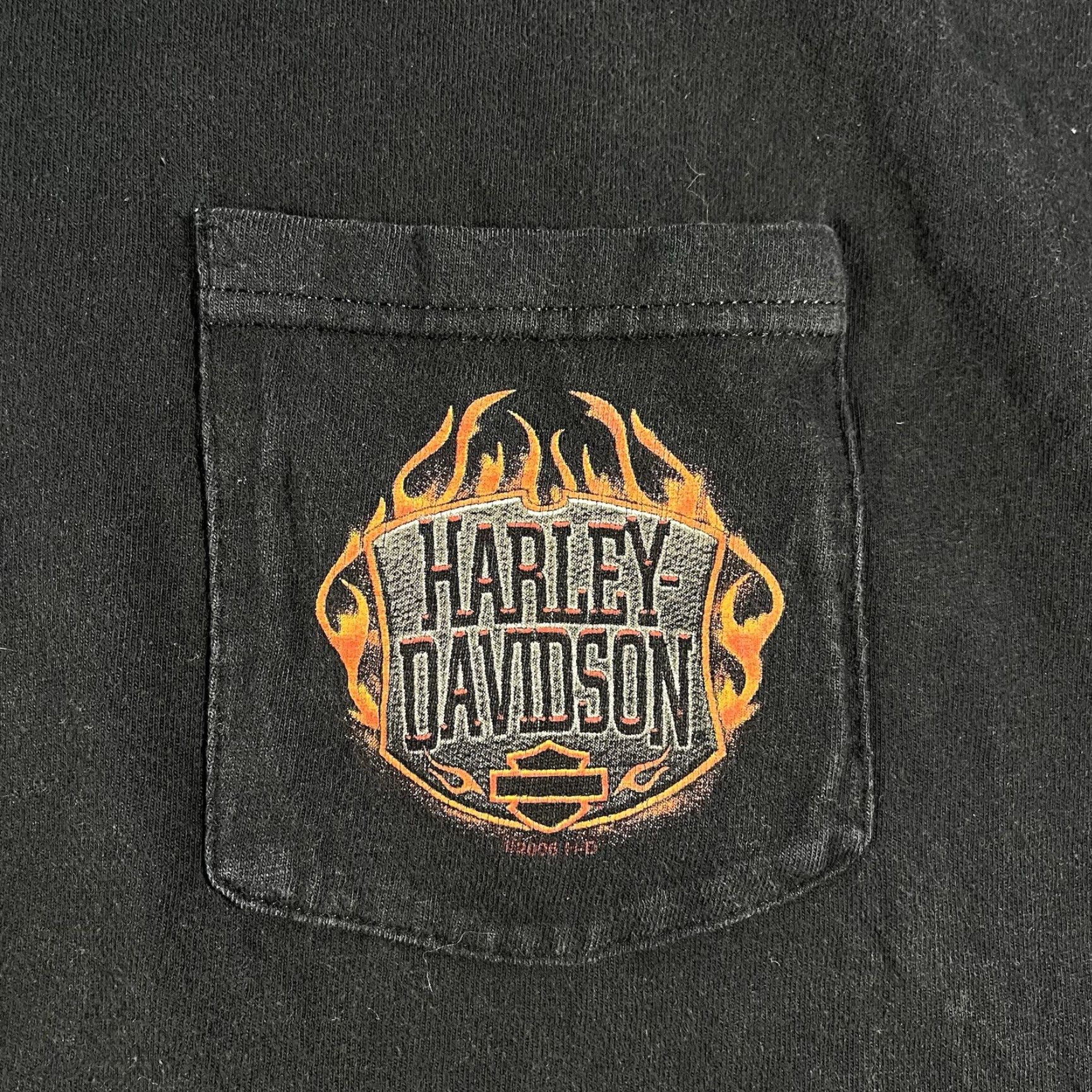 Harley Davidson VINTAGE Harley-Davidson Biker Graphic T-Shirt XL Black 2006 Alamo City San Antonio Mens Size US XL / EU 56 / 4 - 6 Thumbnail