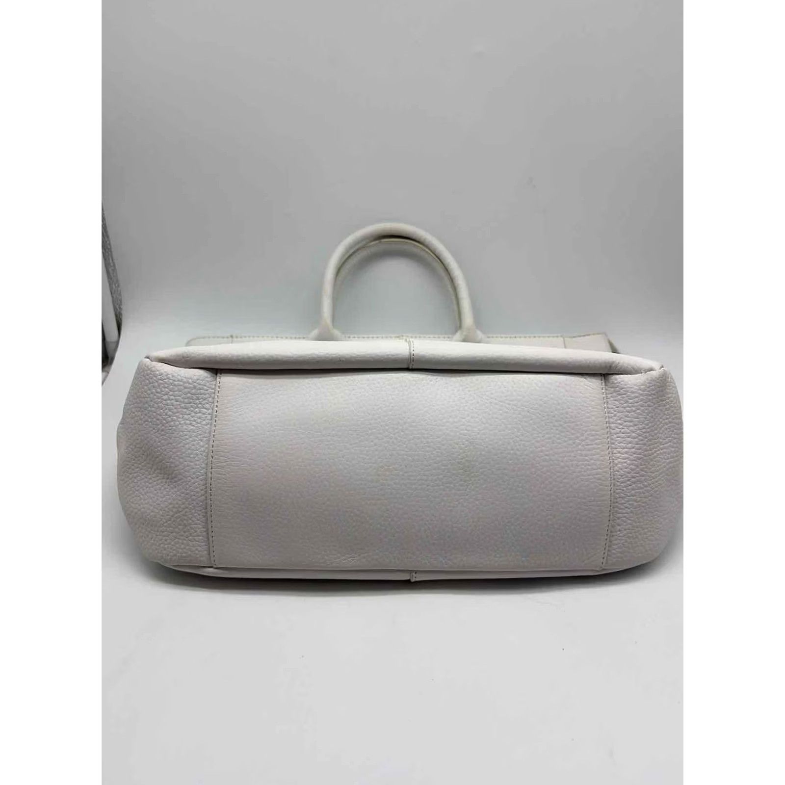 Gap Gap White Pebbled Tote Bag Pre-Owned Tote Size ONE SIZE - 5 Thumbnail
