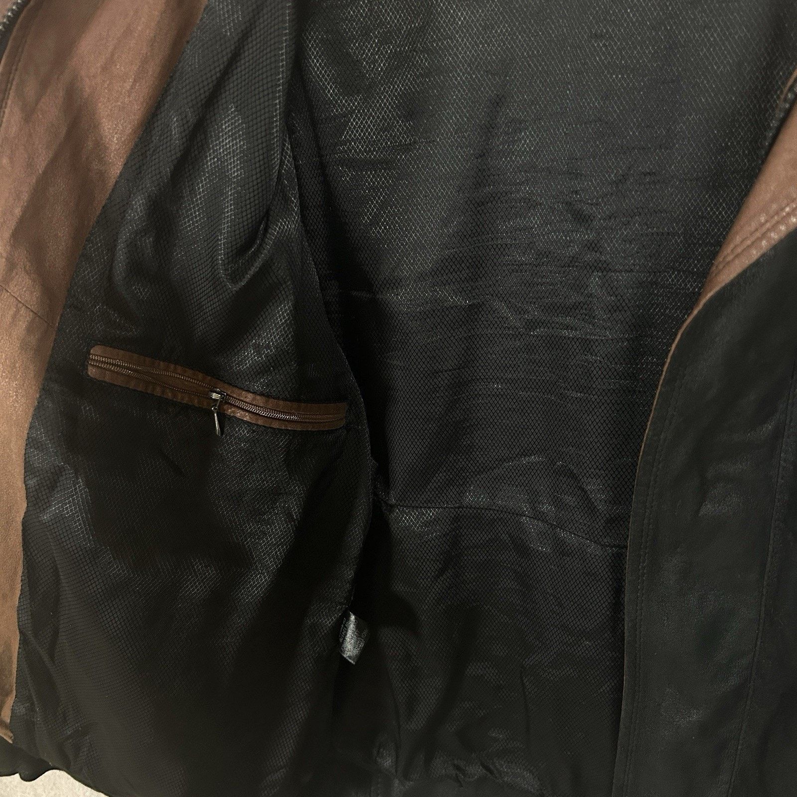 Remy Vintage 90s Remy Lambskin Leather Bomber Jacket Men’s 38 Size US M / EU 48-50 / 2 - 6 Thumbnail