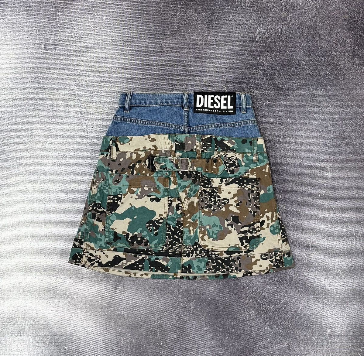 Diesel Diesel O-Cali-A Y2K Utility Denim Camo Layered Mini Skirt Size 24" / US 00 / IT 34 - 2 Thumbnail