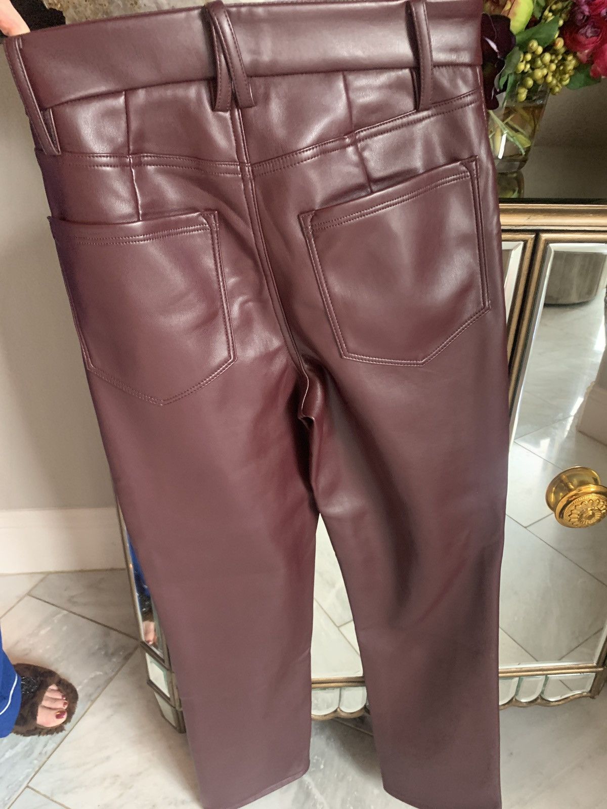 Good American Good American Leather pants size 4/27 Size 27" / US 4 / IT 40 - 2 Thumbnail