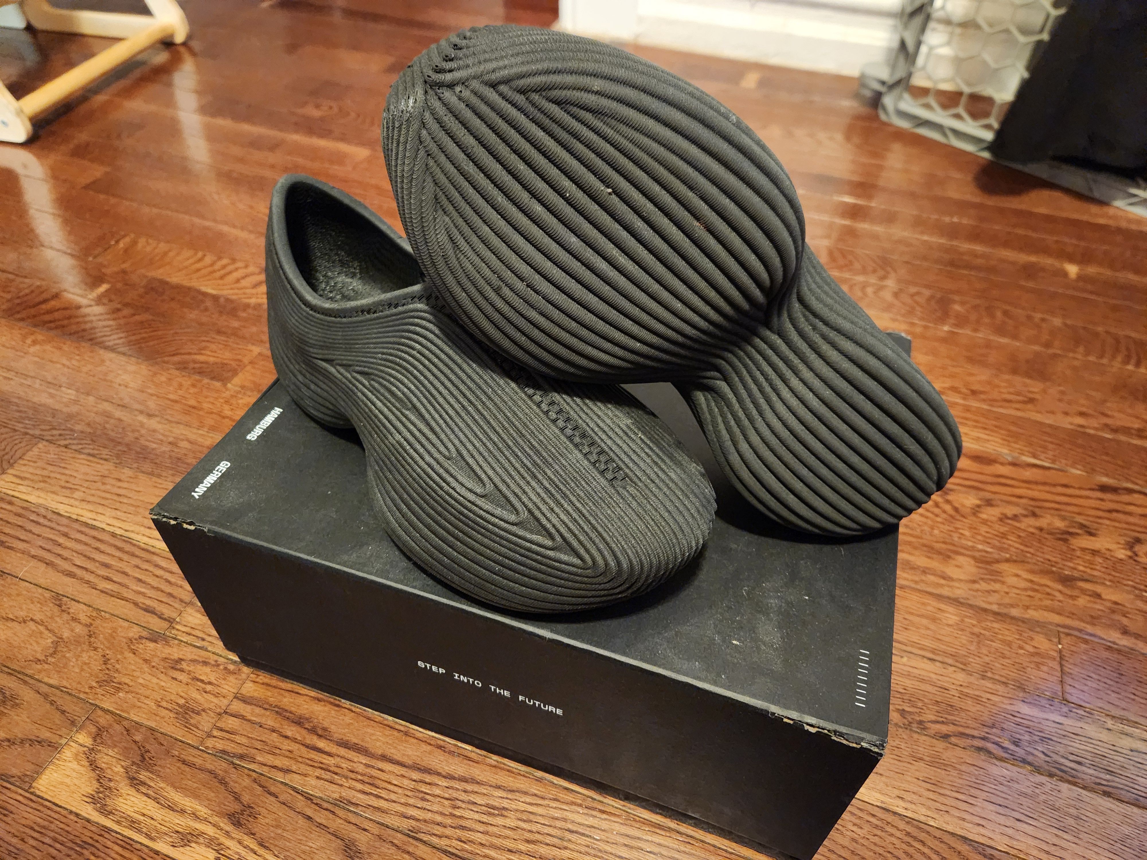 Other Zellerfeld Studio Runner Size US 12 / EU 45 - 2 Thumbnail