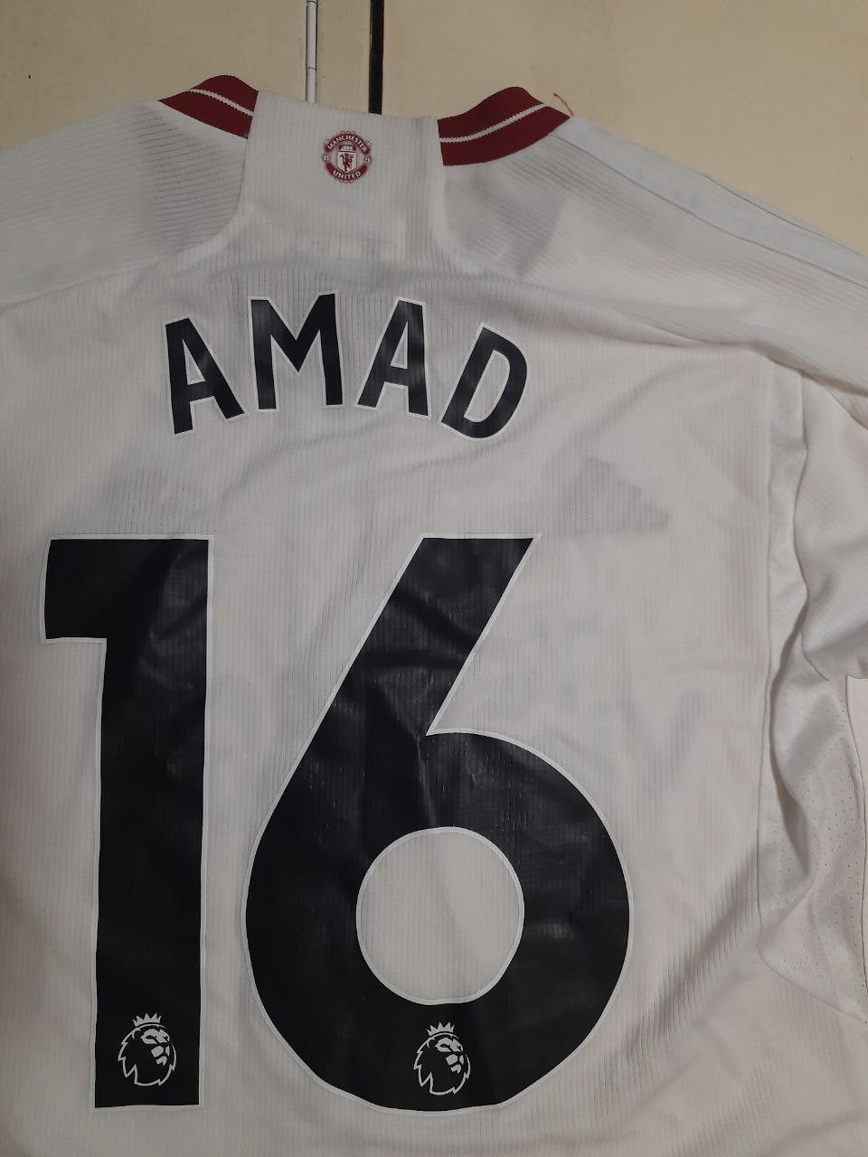Adidas Adidas Manchester United Jersey 16 Amad 2023-2024 Size US M / EU 48-50 / 2 - 9 Thumbnail