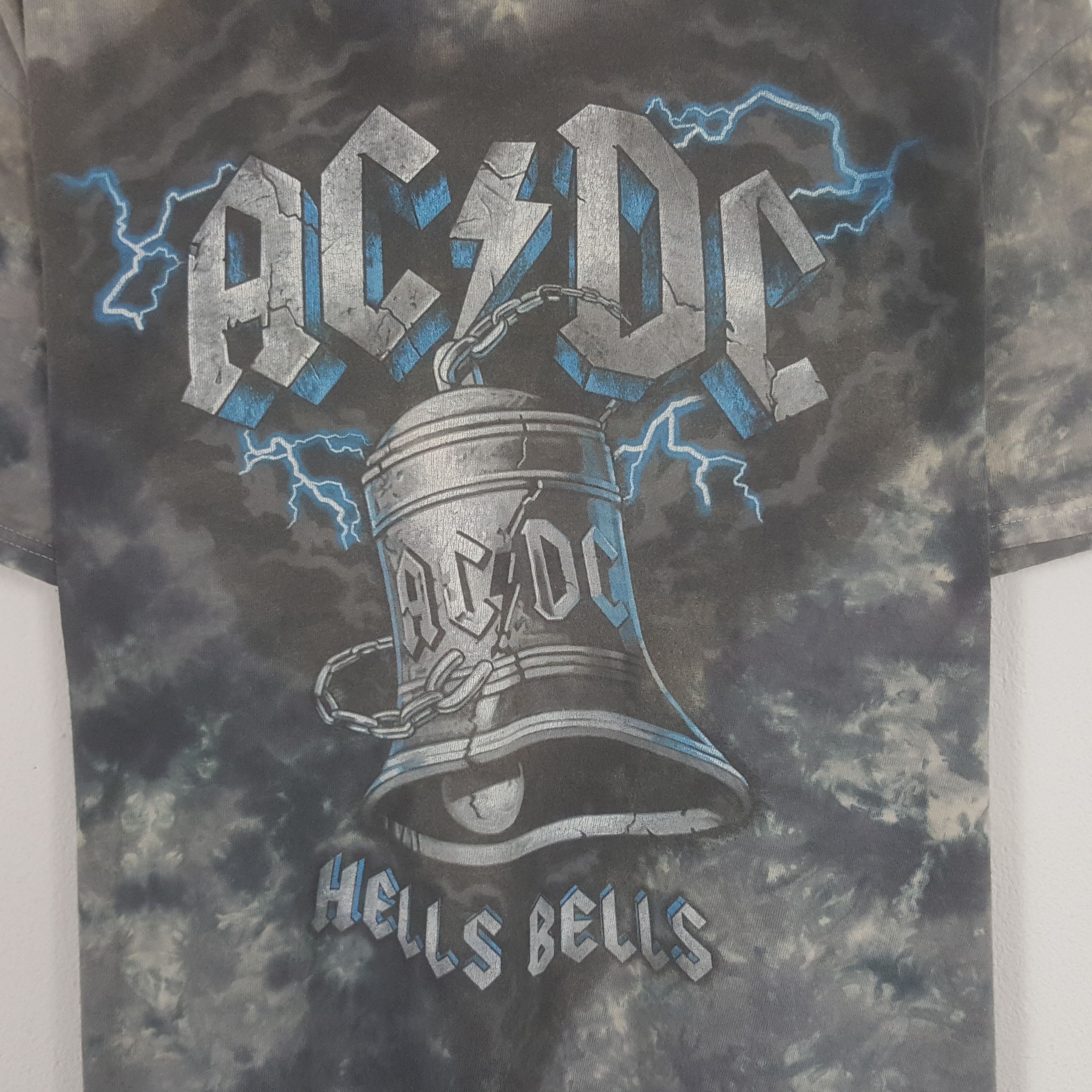 Band Tees × Hells Bells × Vintage Vintage ACDC Hells Bells Tshirt Size US XL / EU 56 / 4 - 2 Thumbnail