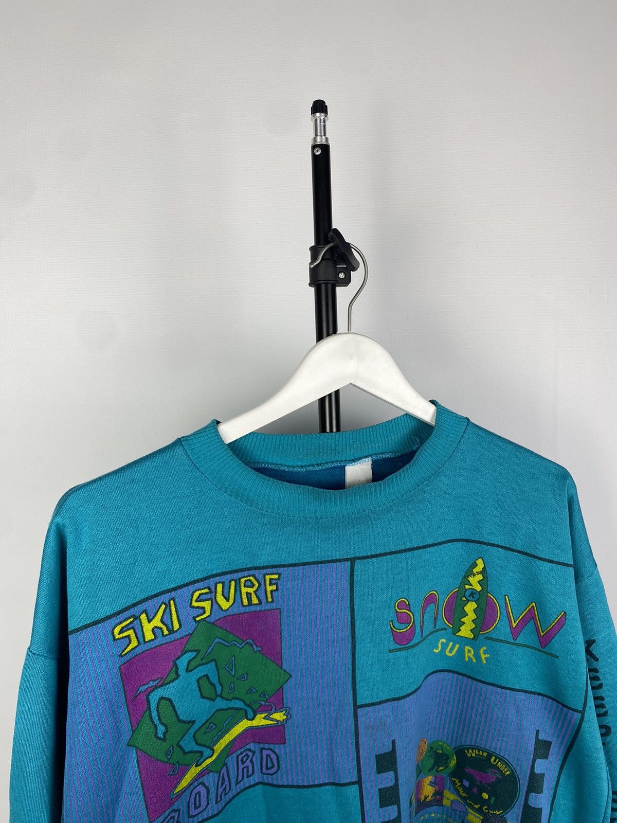 Vintage Vintage 80s ART overprint KEEP SURFING sweatshirt S-M Size US S / EU 44-46 / 1 - 2 Thumbnail