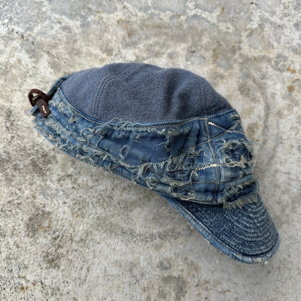 Kapital Old man and the sea Boro Patchwork Trashed Conductor hat Size ONE SIZE - 5 Thumbnail