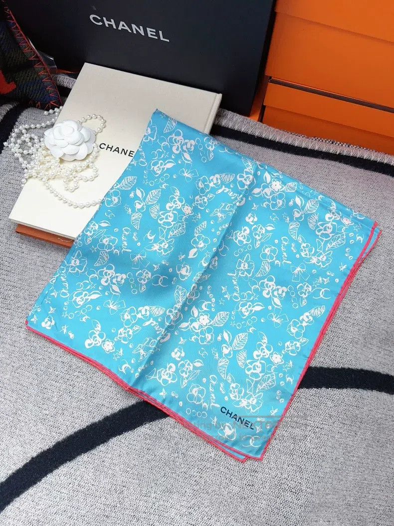 Chanel Chanel Little Blue Flower Silk Scarf Size ONE SIZE - 5 Thumbnail