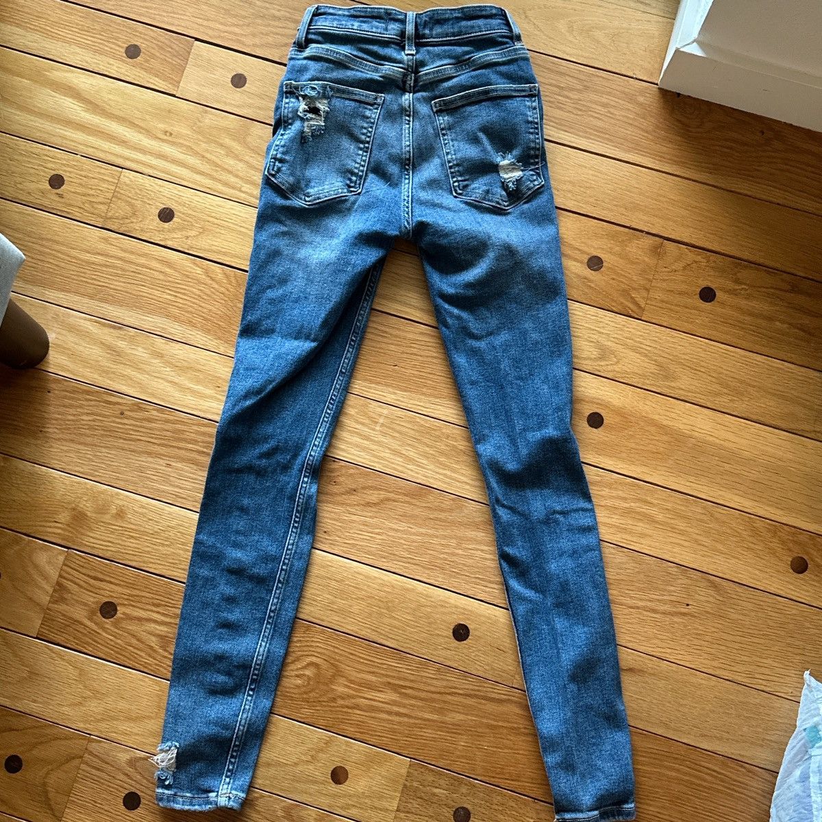 Free People We The Free Medium/High Waist Ripped Skinny Jeans Size 24" / US 00 / IT 34 - 4 Thumbnail