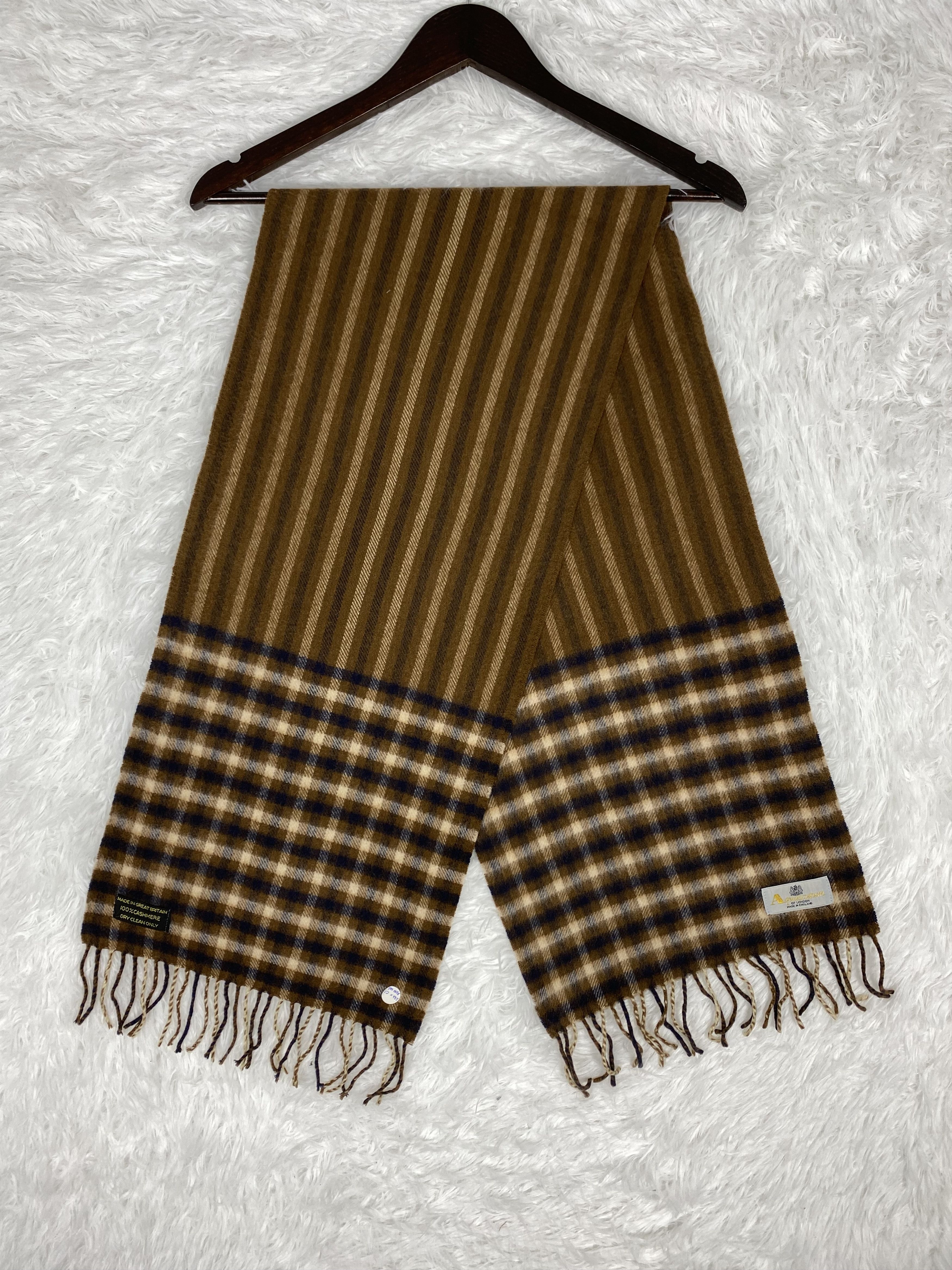 Aquascutum Vintage Aquascutum Scarf / Muffler Neckwear PM0038 Size ONE SIZE - 1 Thumbnail