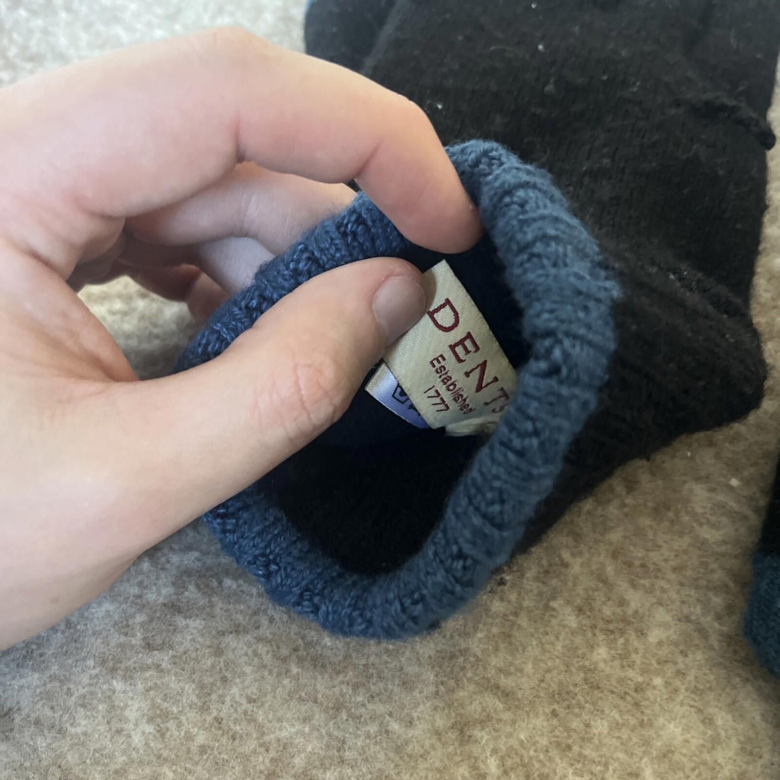 Dents Dents Touchscreen Knitted Glove OS Size ONE SIZE - 3 Thumbnail