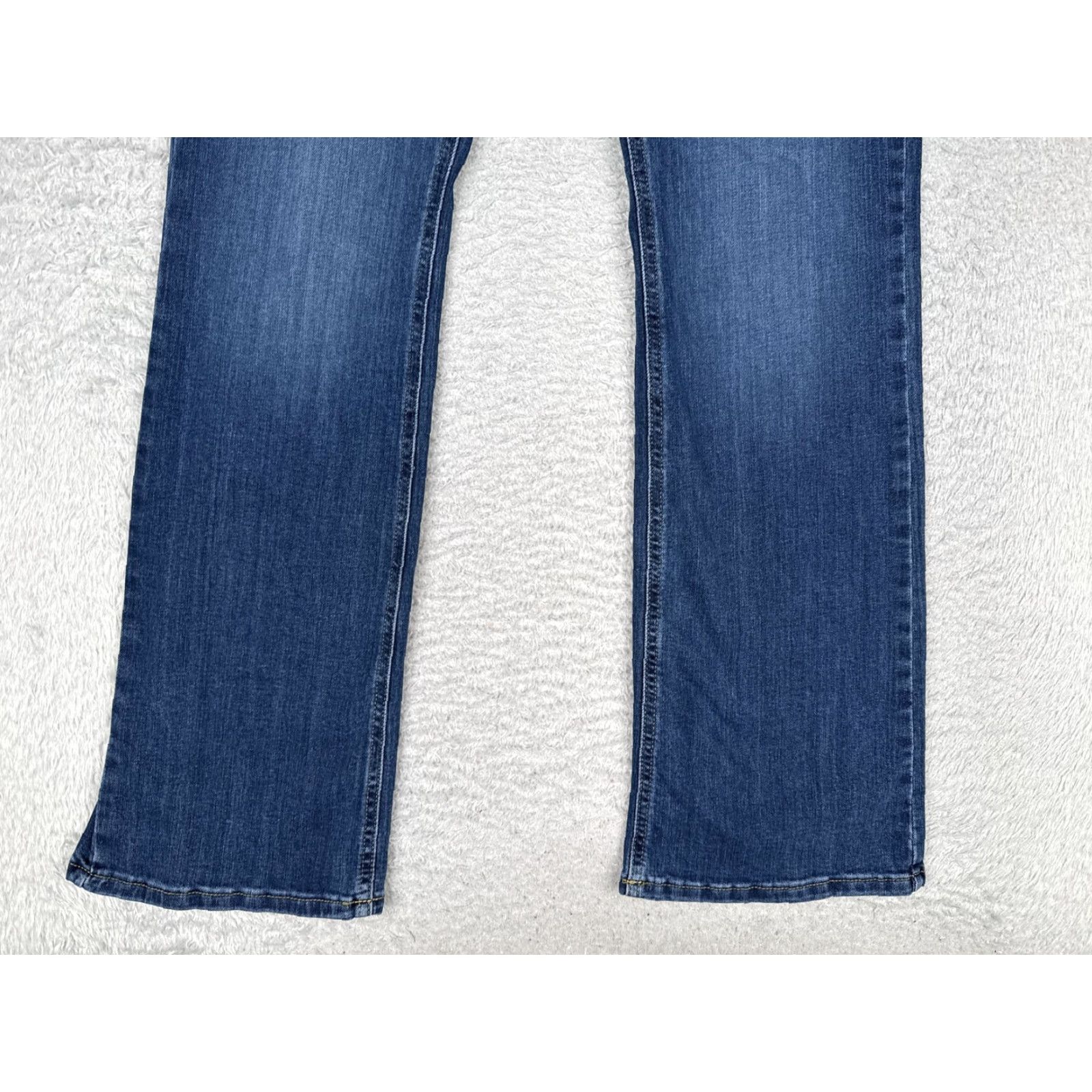 Lee Lee Bootcut Jeans Womens 31x33 Blue Med Wash Mid Rise Regular Fit Denim Western Size 24" / US 00 / IT 34 - 2 Thumbnail