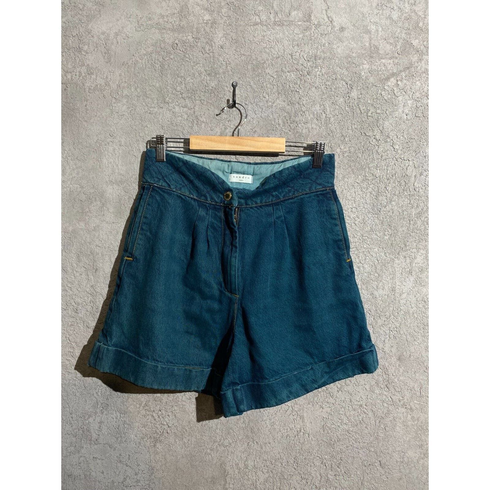 image of Vintage Sandro Emerald Green Shorts Women Size M / 38 Archiv