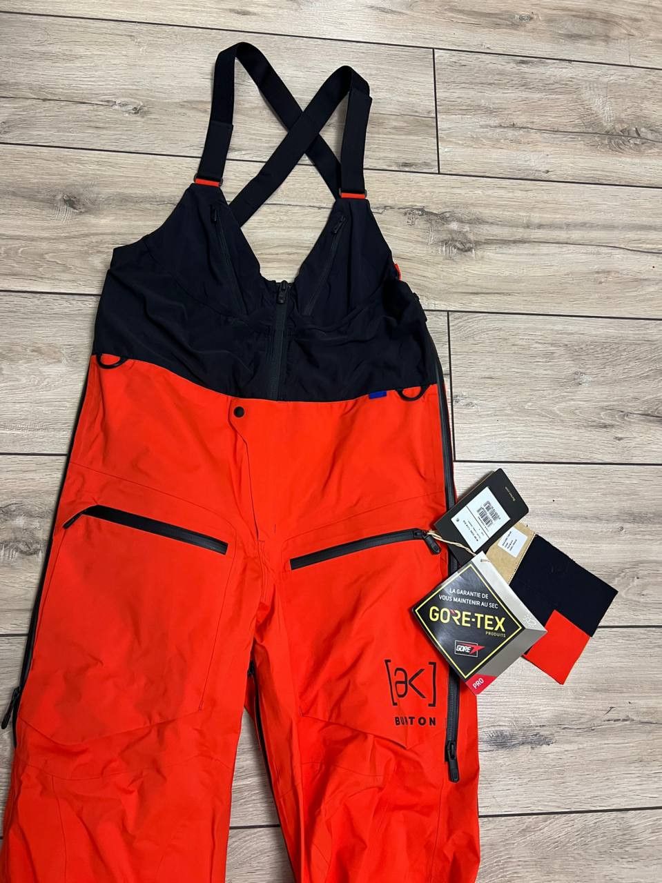 Burton Burton AK Tusk Gore-Tex PRO 3L HI-TOP Bib Ski Pants sz S Size 30" / US 8 / IT 44 - 3 Thumbnail