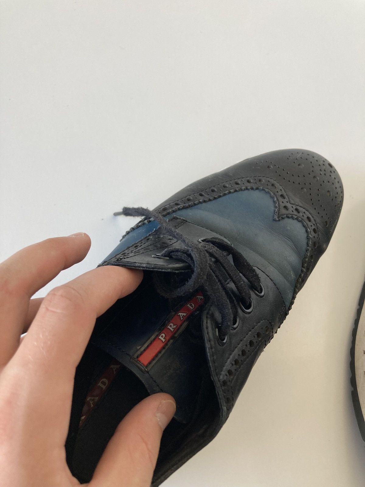 Prada Vintage prada perforated leather lace up casual shoes 8 43 Size US 8 / EU 41 - 17 Thumbnail