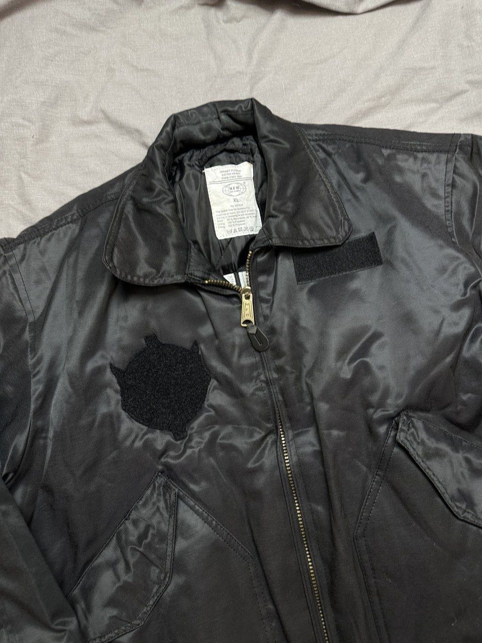 Japanese Brand Security Bomber Jacket Vintage Y2k Boxy Fit Streetwear Alpha Size US XL / EU 56 / 4 - 4 Thumbnail
