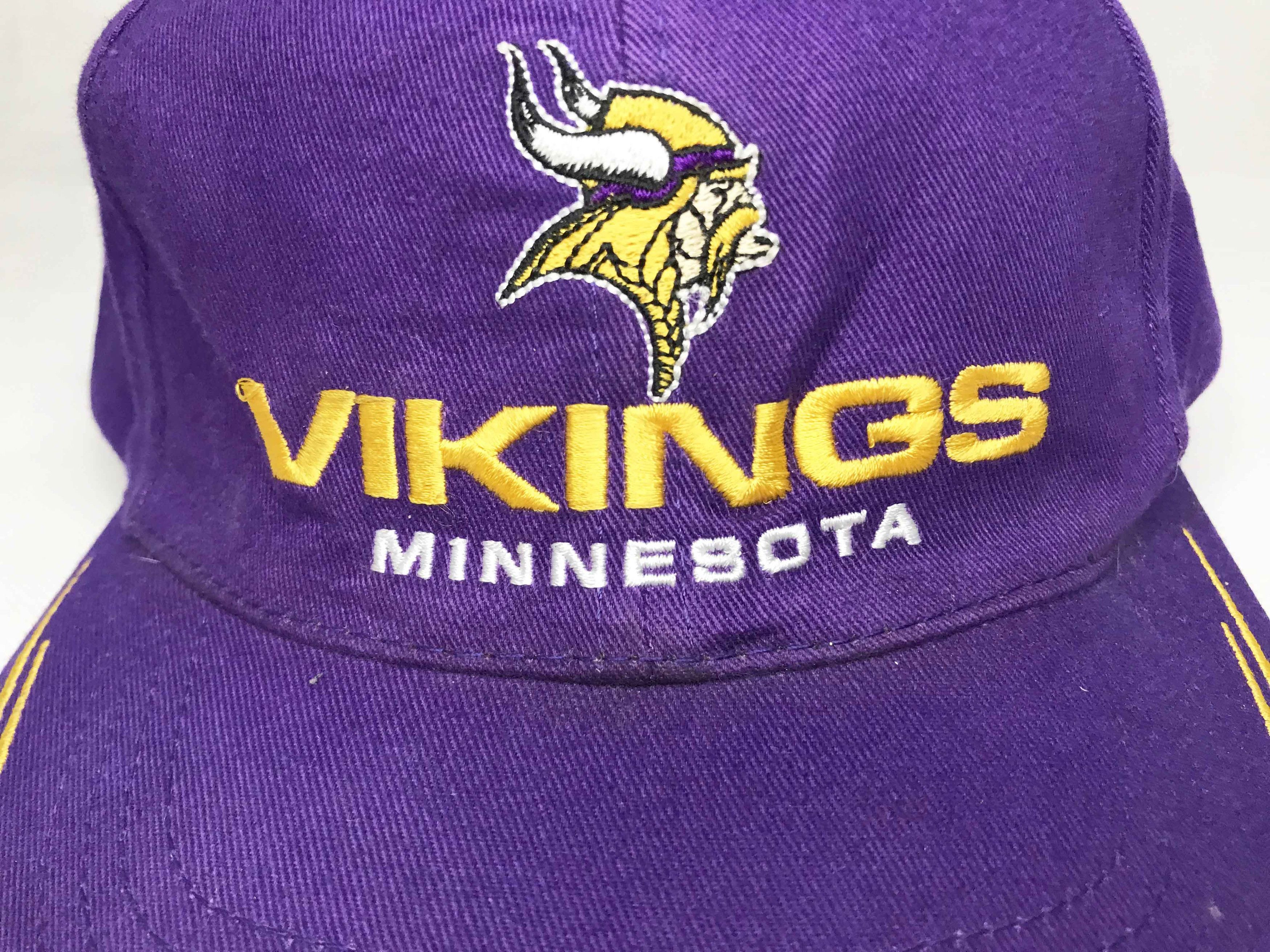 NFL × Twins Enterprise Inc. Vintage Twins Enterprise NFL Minnesota Vikings Football Cap Size ONE SIZE - 2 Thumbnail