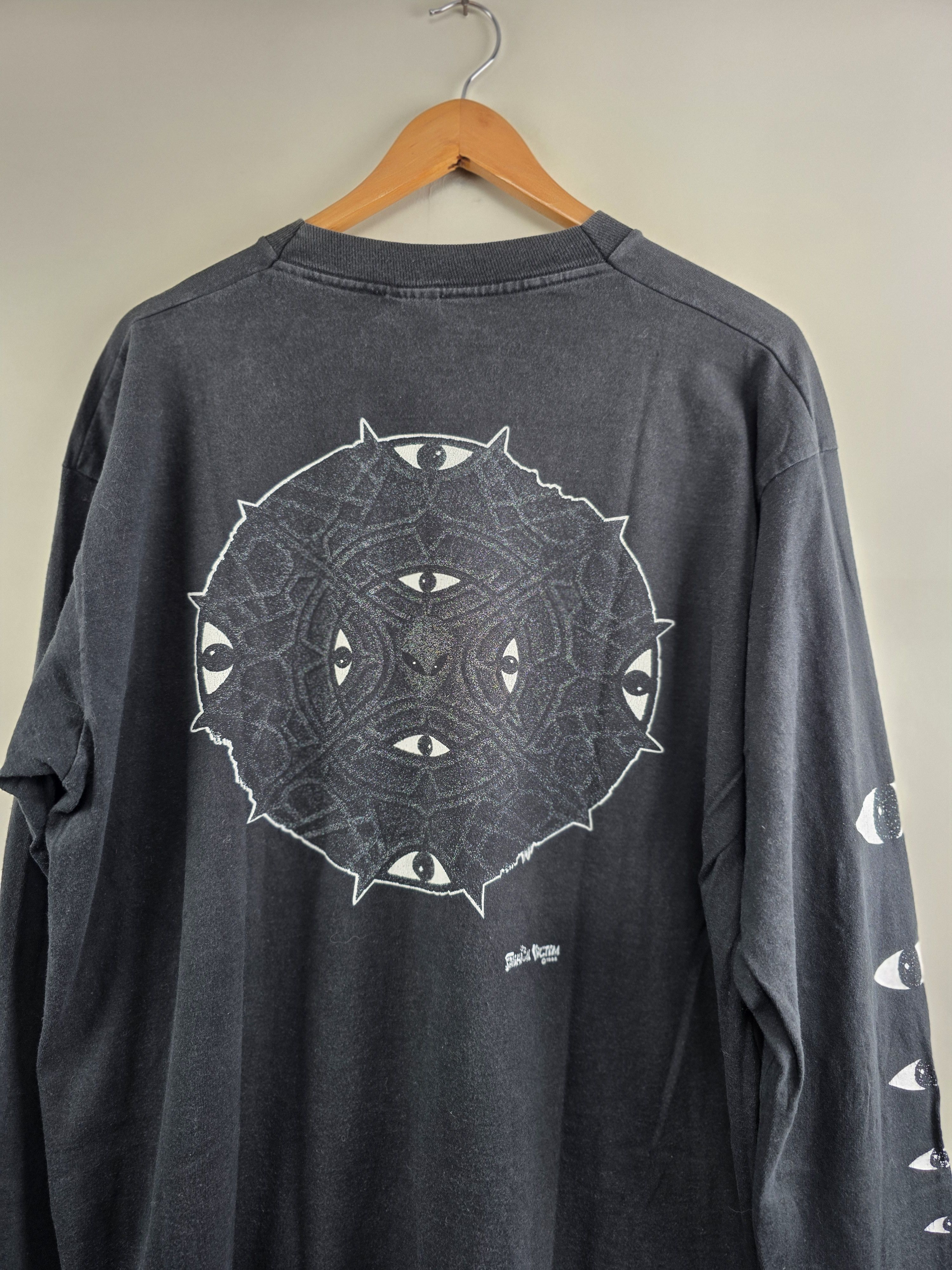 Alien Workshop × Fashion Victim × Vintage 90s Fashion Victim Alien Long-sleeve XL 23" 30.5" Size US XL / EU 56 / 4 - 8 Thumbnail
