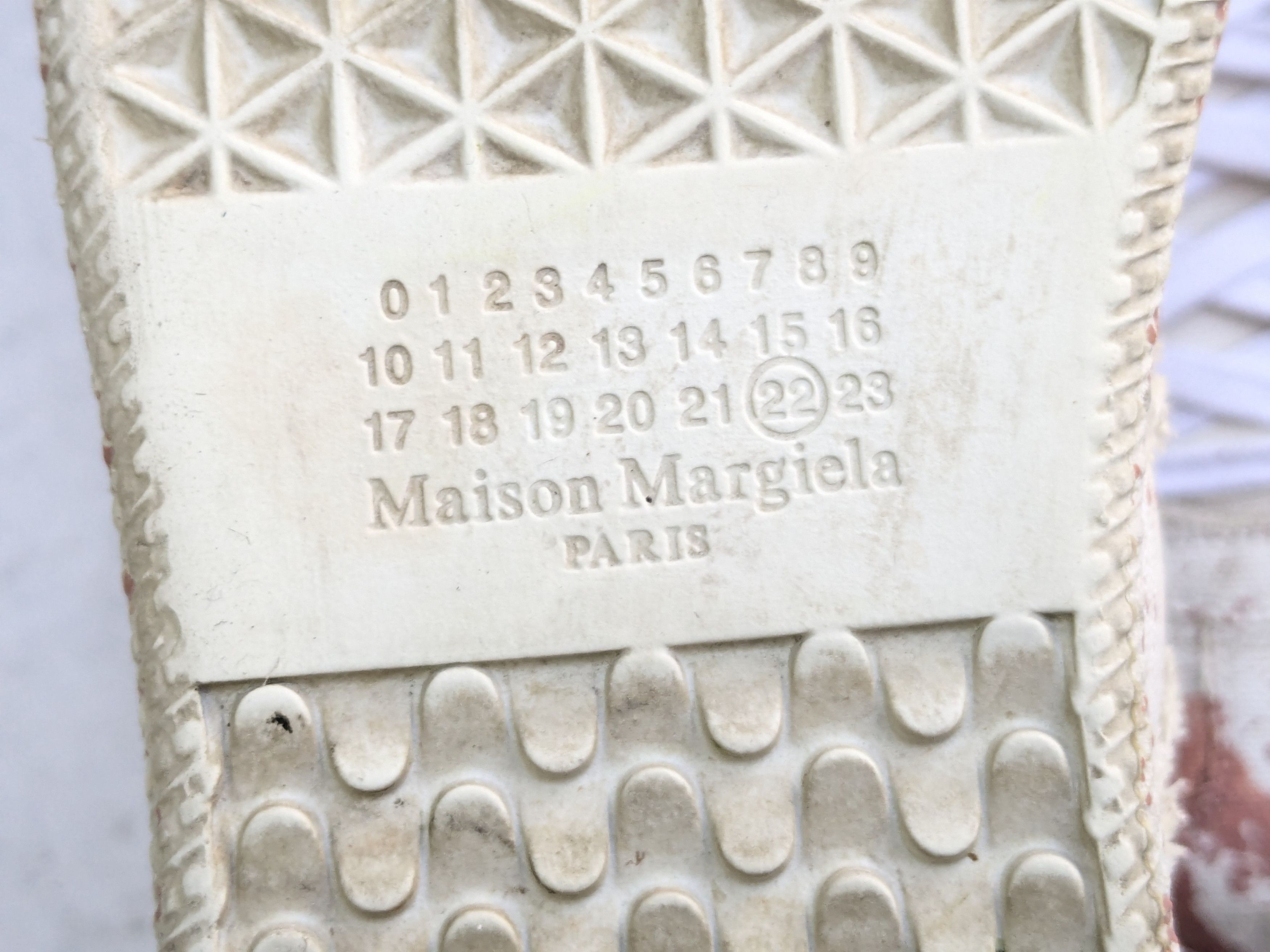 Maison Margiela Maison Margiela Replica GAT White Pink Paint Splatter 8 41 Size US 8 / EU 41 - 14 Thumbnail