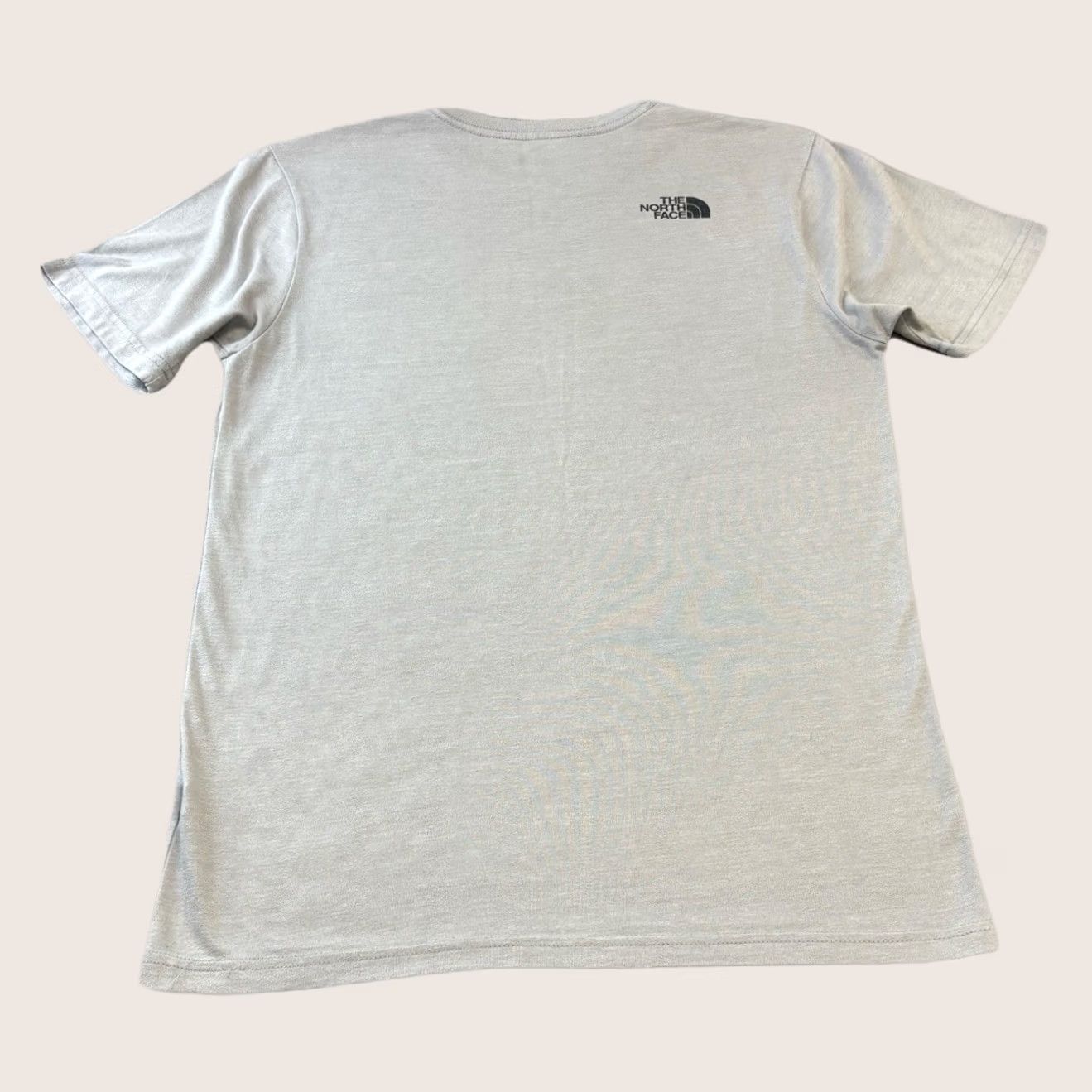 The North Face The North Face T Shirt Medium Slim Fit Print Top Grey Short Sleeve Top Used Worn Mens M Regular Size XS do not apply Size US M / EU 48-50 / 2 - 1 Thumbnail