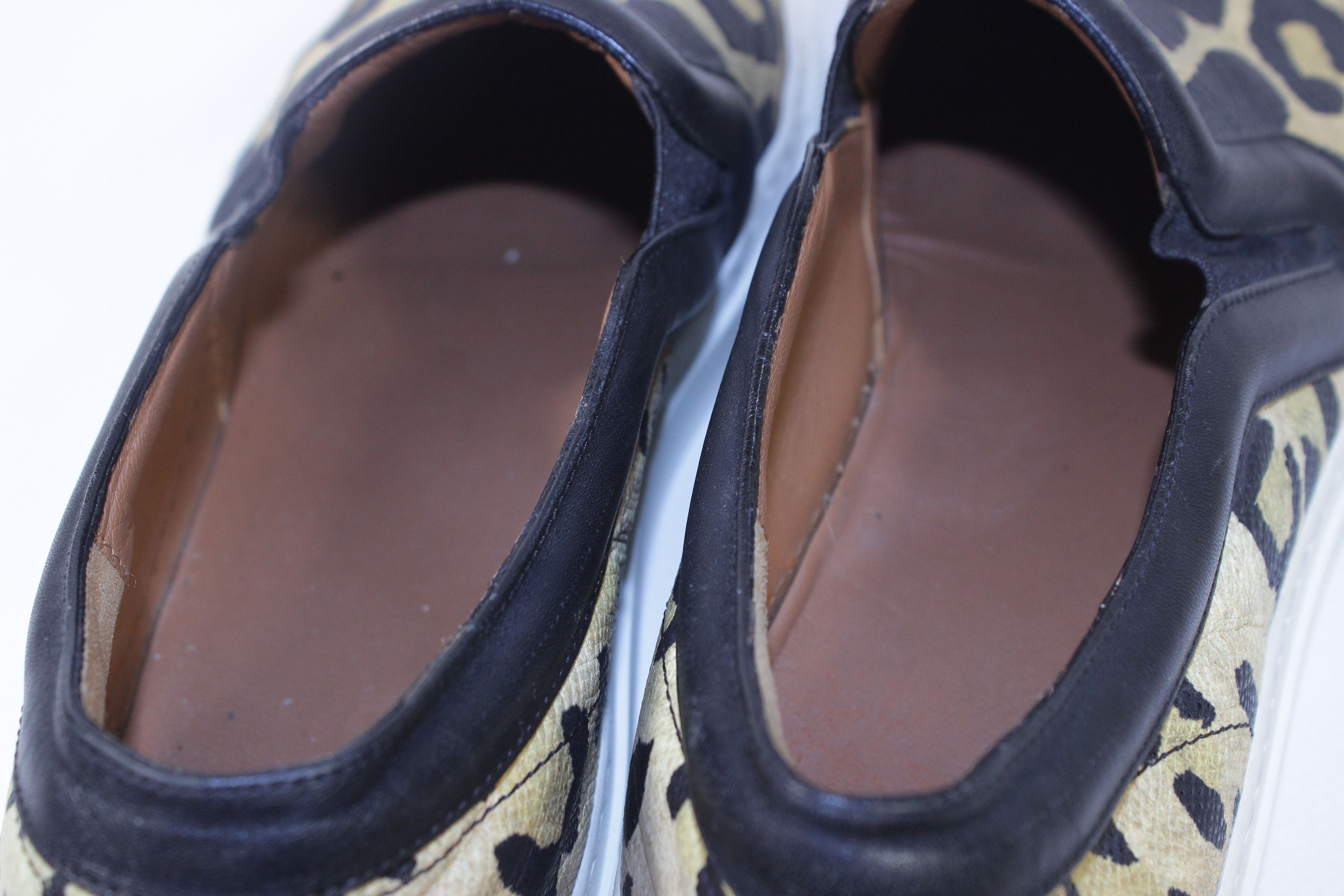 Givenchy Tiger Camo Slipons Size US 7 / IT 37 - 8 Thumbnail