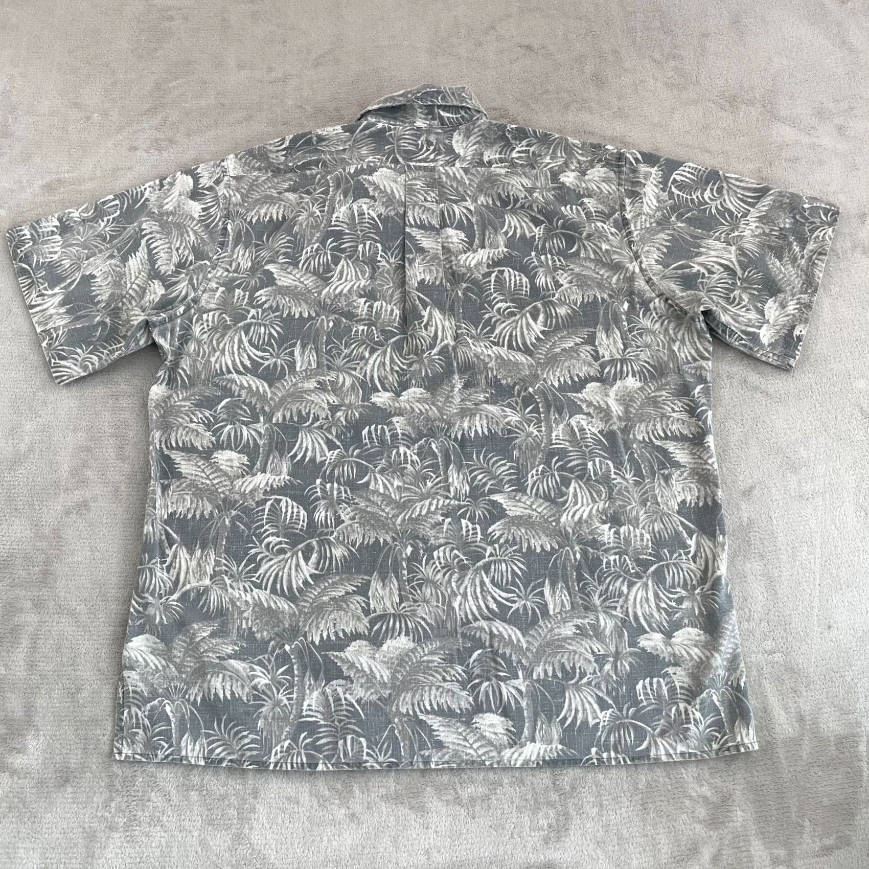 Reyn Spooner VINTAGE Reyn Spooner Shirt Men XL Grey Floral AOP Made in USA Short Sleeve Aloha Size US XL / EU 56 / 4 - 5 Thumbnail
