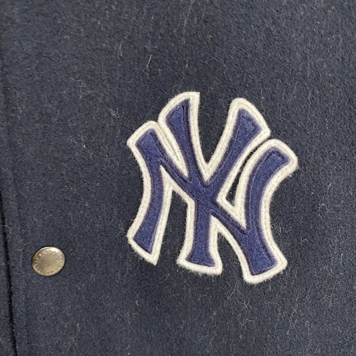 MLB × New York Yankees Yangkees Majesty raglan varsity jacket Size US L / EU 52-54 / 3 - 13 Thumbnail