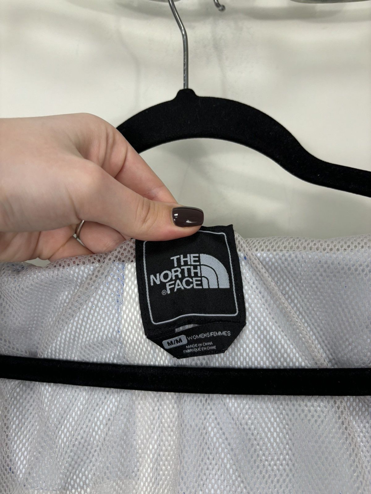 The North Face Vintage The North Face HyVent Women’s Hooded Outdoor Jacket Size M / US 6-8 / IT 42-44 - 17 Thumbnail