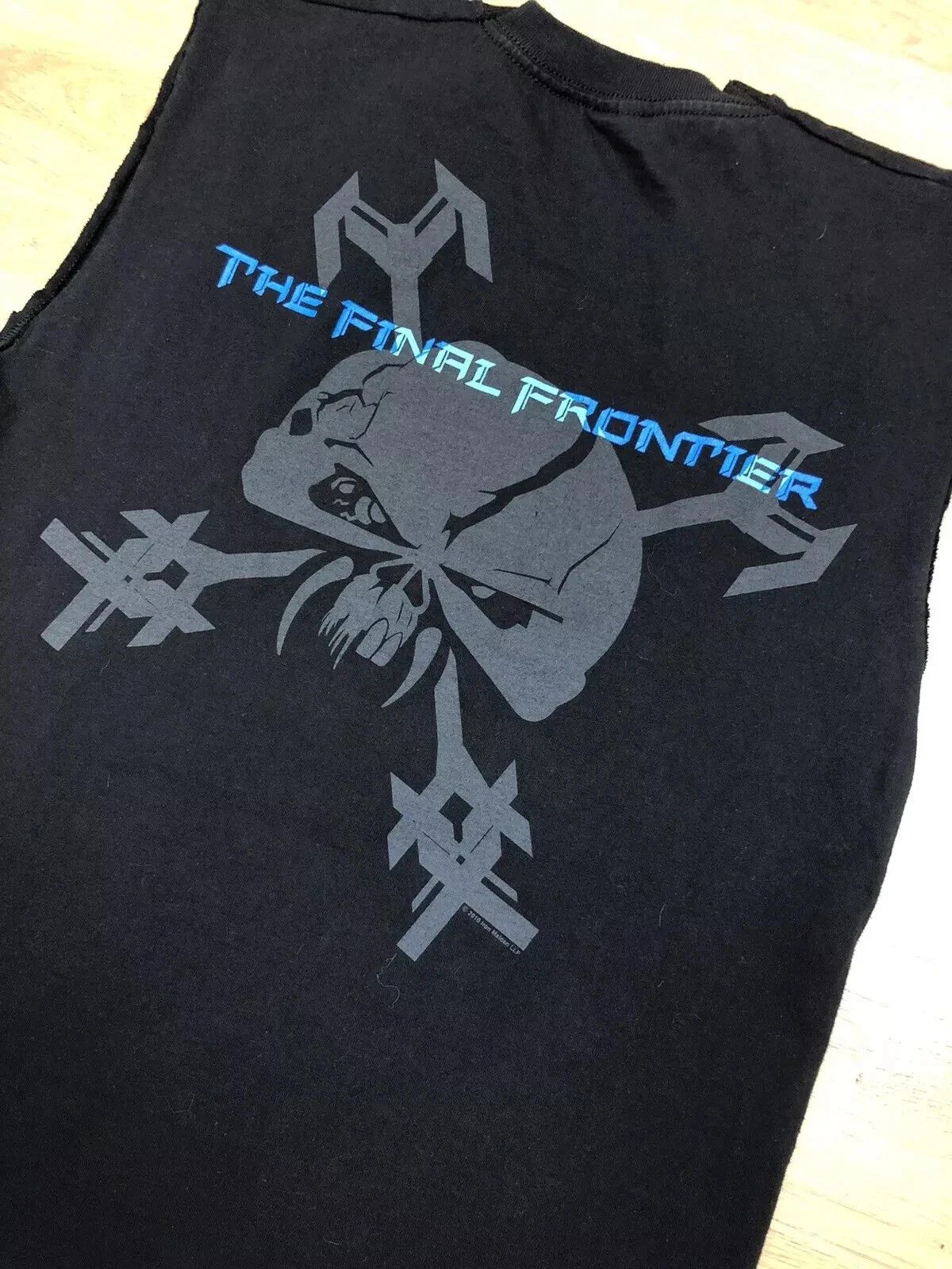Fruit Of The Loom Iron Maiden 2010 Europe The Final Frontier Tour Shirt Size US M / EU 48-50 / 2 - 10 Thumbnail