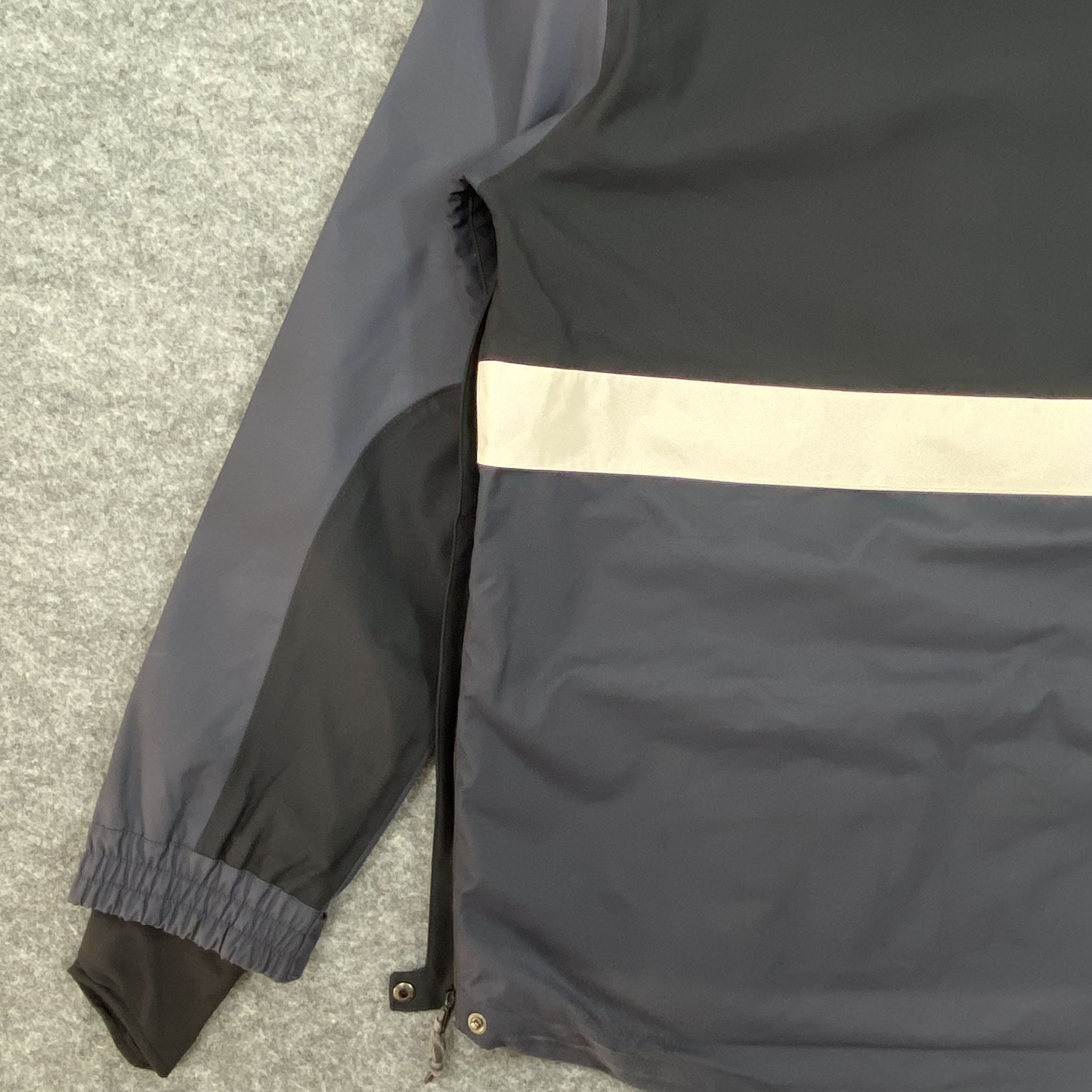 Airblaster AIRBLASTER "Stay Wild" Glacier Series 15K/10K Anorak -J578 Size US M / EU 48-50 / 2 - 8 Thumbnail