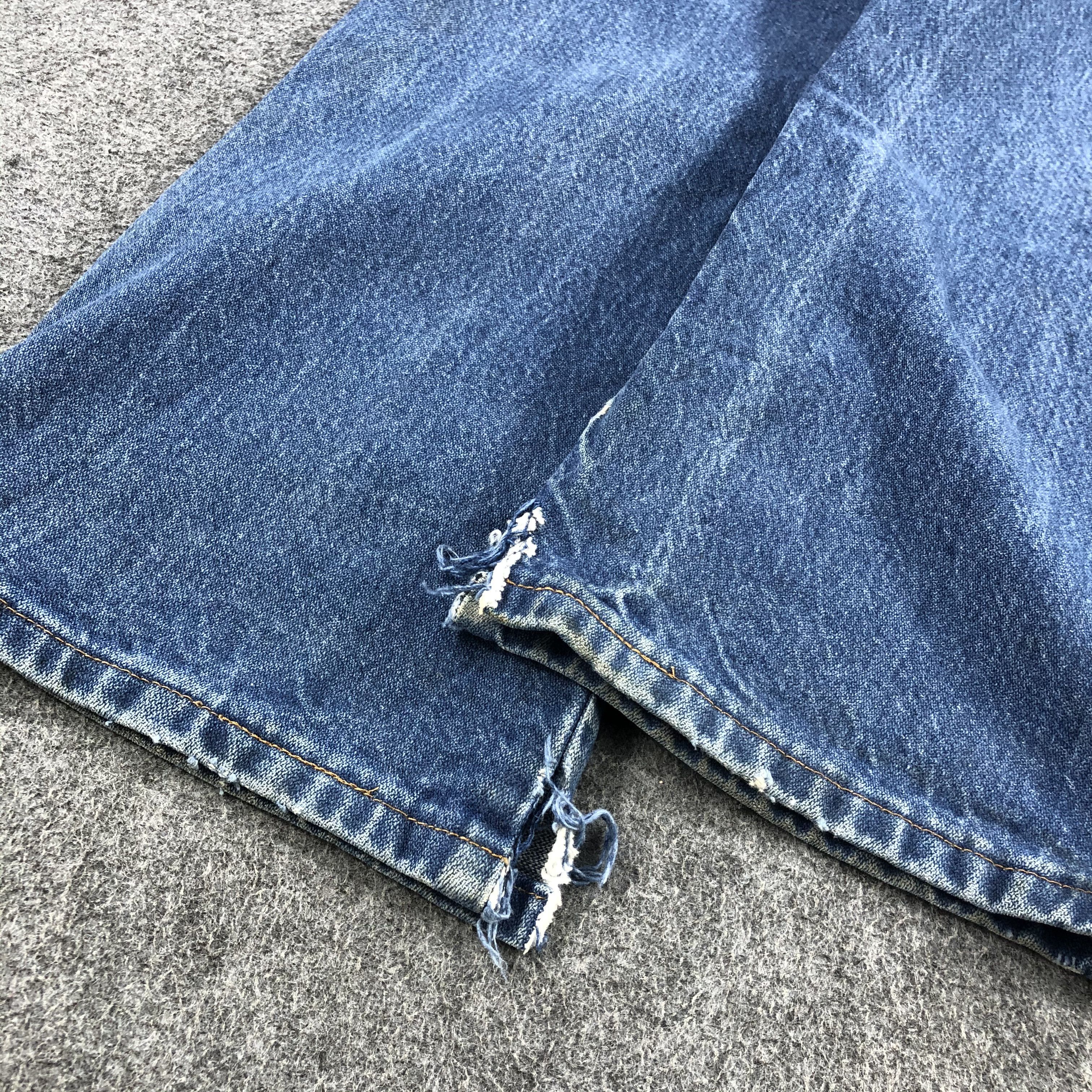 Vintage Vintage Blue Wash Wrangler Jeans-J2111 Size US 35 - 6 Thumbnail
