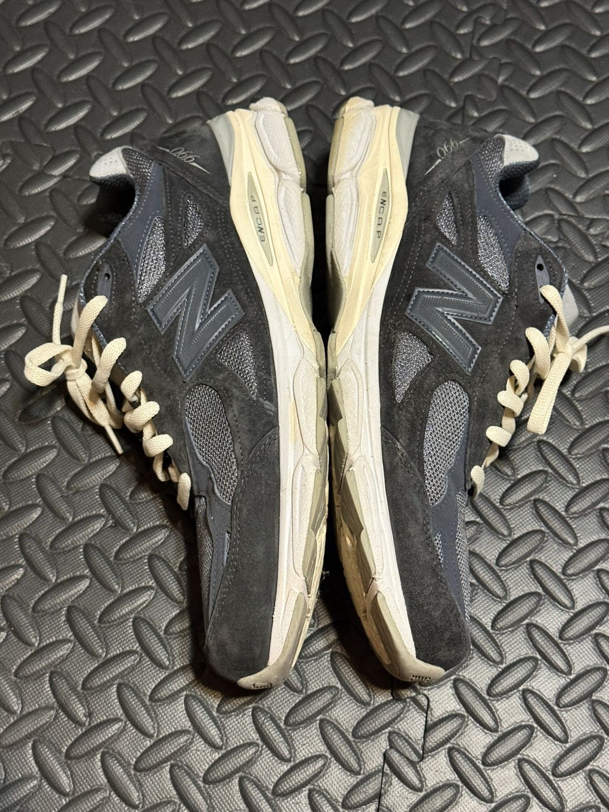 Kith × New Balance New Balance 990v3 Kith Genesis Blue 2021 Size 13 M990KI3 Size US 13 / EU 46 - 1 Thumbnail