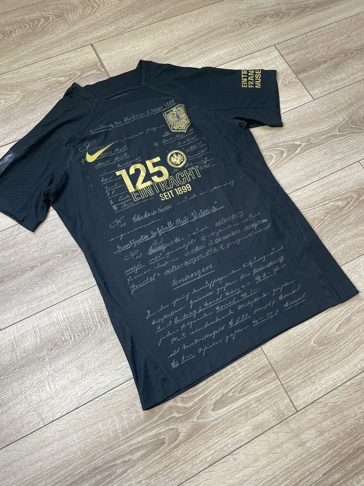 Nike RARE Eintracht 125th Museum Shirt Player Issue Bahoya #19 Size US M / EU 48-50 / 2 - 3 Thumbnail