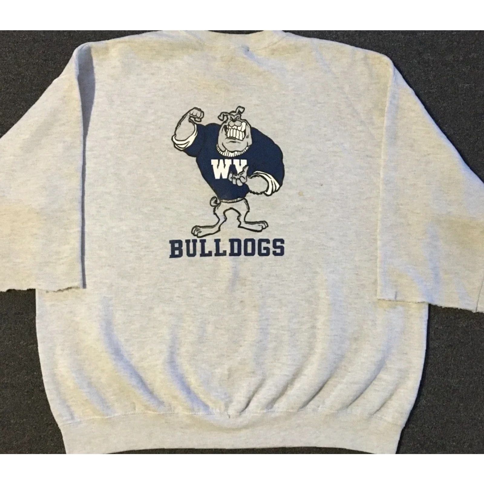 Vintage VINTAGE Bulldogs Faded Distressed Cut Off Sleeve Sweatshirt XL Gray 90s 80s School Track PE Pullover Men Hoodie Size US XL / EU 56 / 4 - 2 Thumbnail