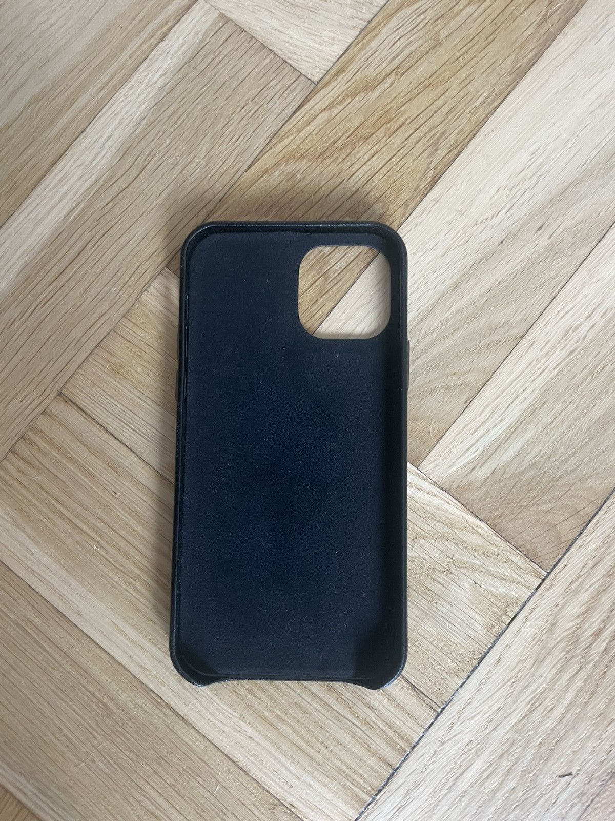 Vetements Stamped Logo Case Size ONE SIZE - 3 Thumbnail