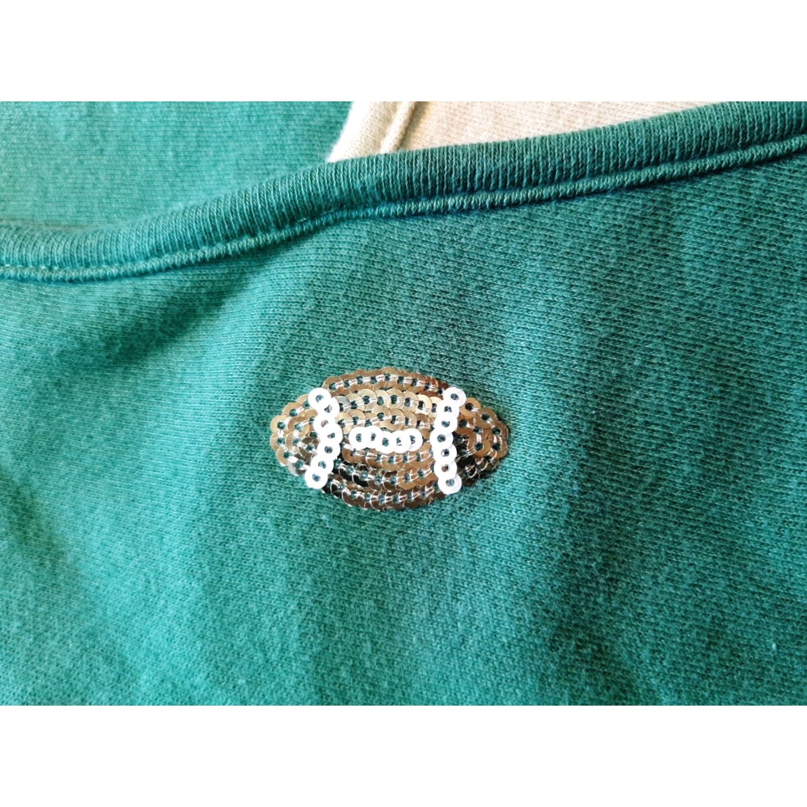 Vintage CB Casual Football Sequins Shirt Womens L 3/4 Sleeve Green Cotton V-Neck Pullover Size L / US 10 / IT 46 - 2 Thumbnail