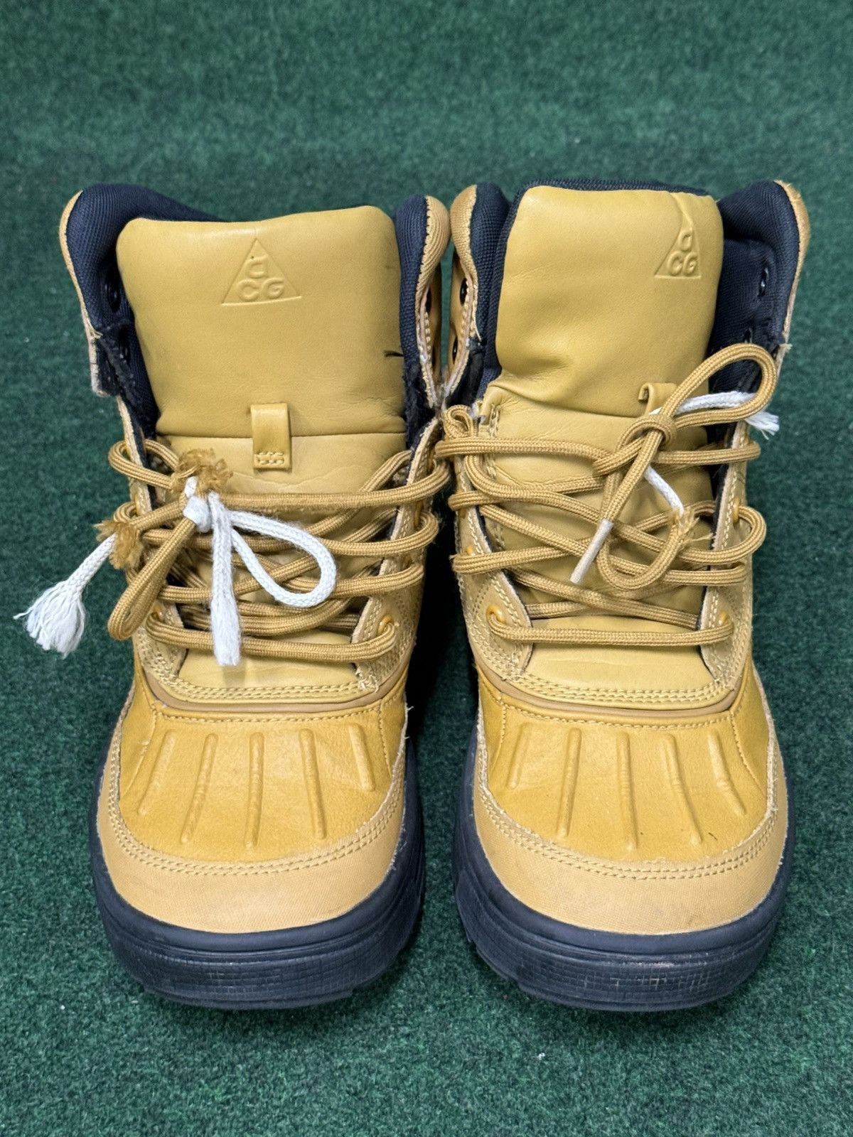 Nike Nike ACG Woodside 2 Boots 524872-703 Size US 5.5 / EU 38 - 2 Thumbnail