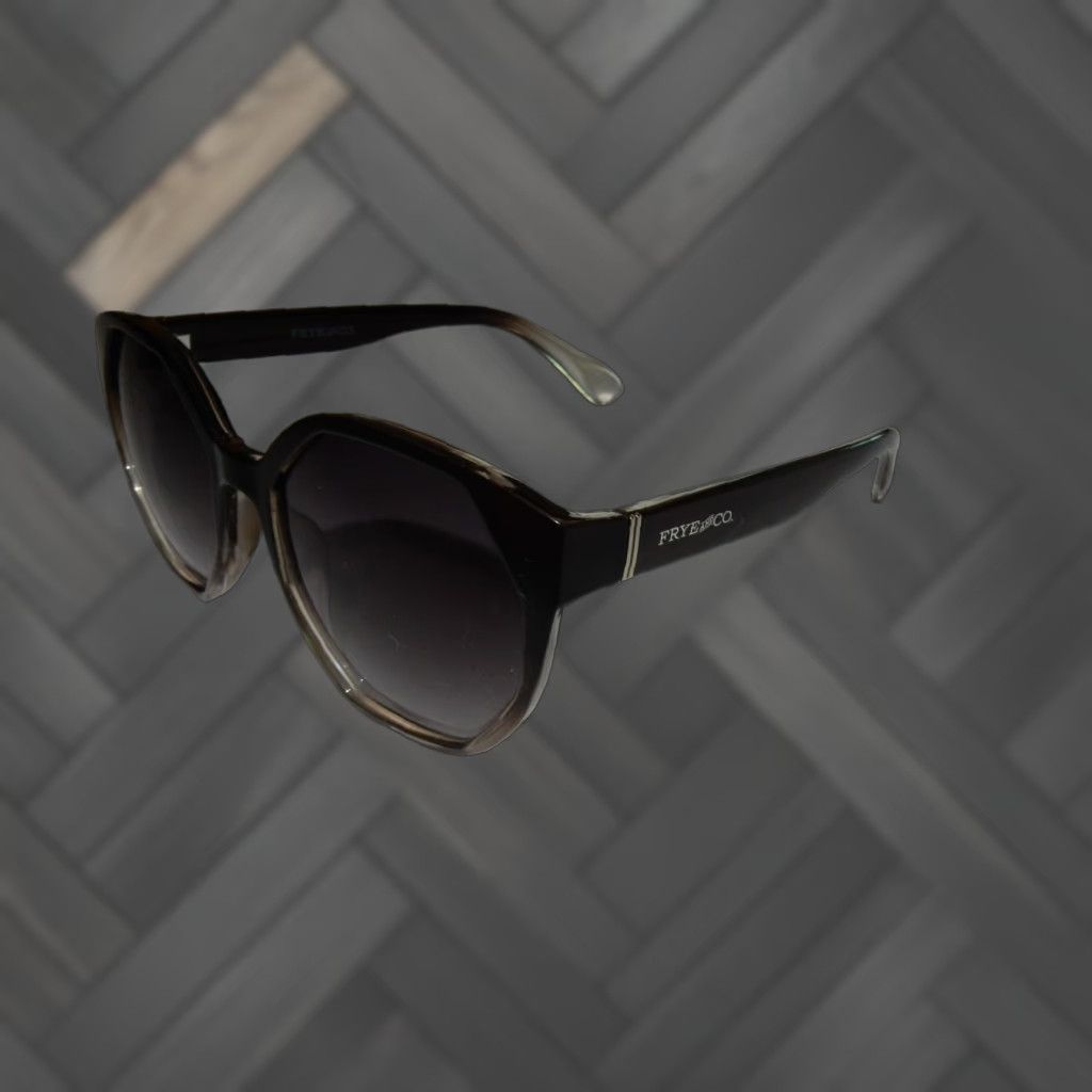 Guess GUESS Women Sunglasses Black Small Scratched Lenses 2020s Size ONE SIZE - 1 Thumbnail
