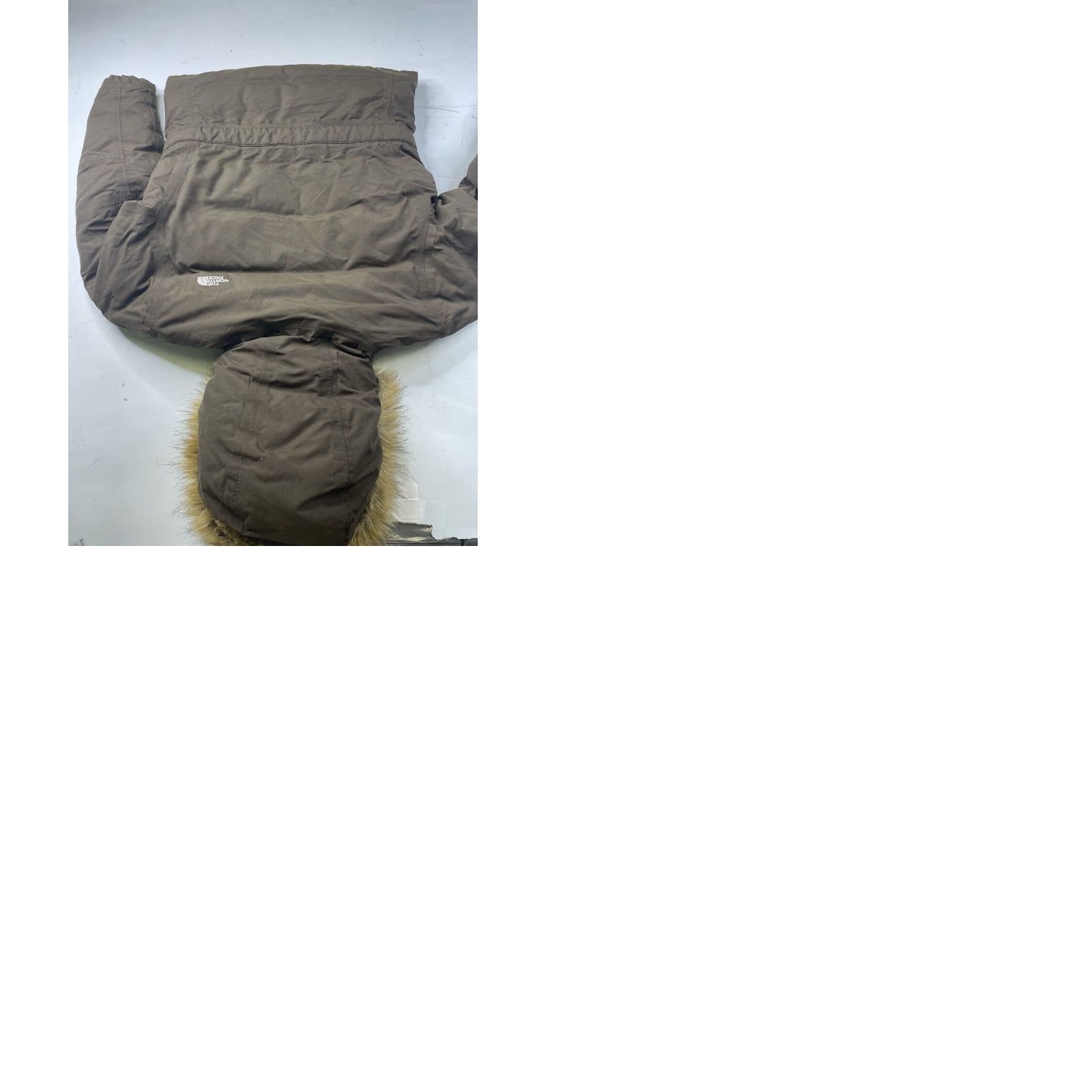 The North Face The North Face Greenland 550 ArcticWomens Down Jacket Parka Jacket Women's Brown Fur Belt Size M Size M / US 6-8 / IT 42-44 - 9 Thumbnail