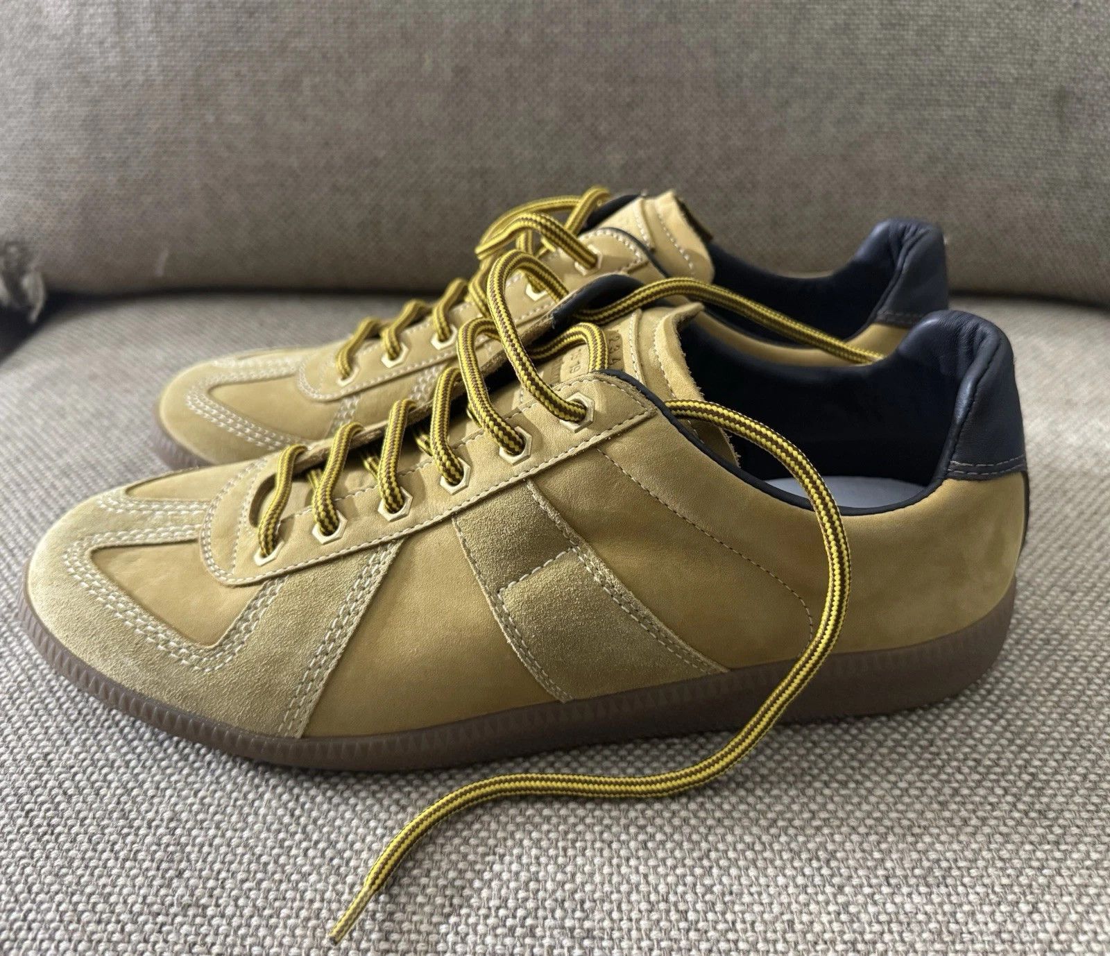 Maison Margiela Maison Margiela GAT Replica Brown Suede 11 44 Leather Wheat Size US 11 / EU 44 - 2 Thumbnail