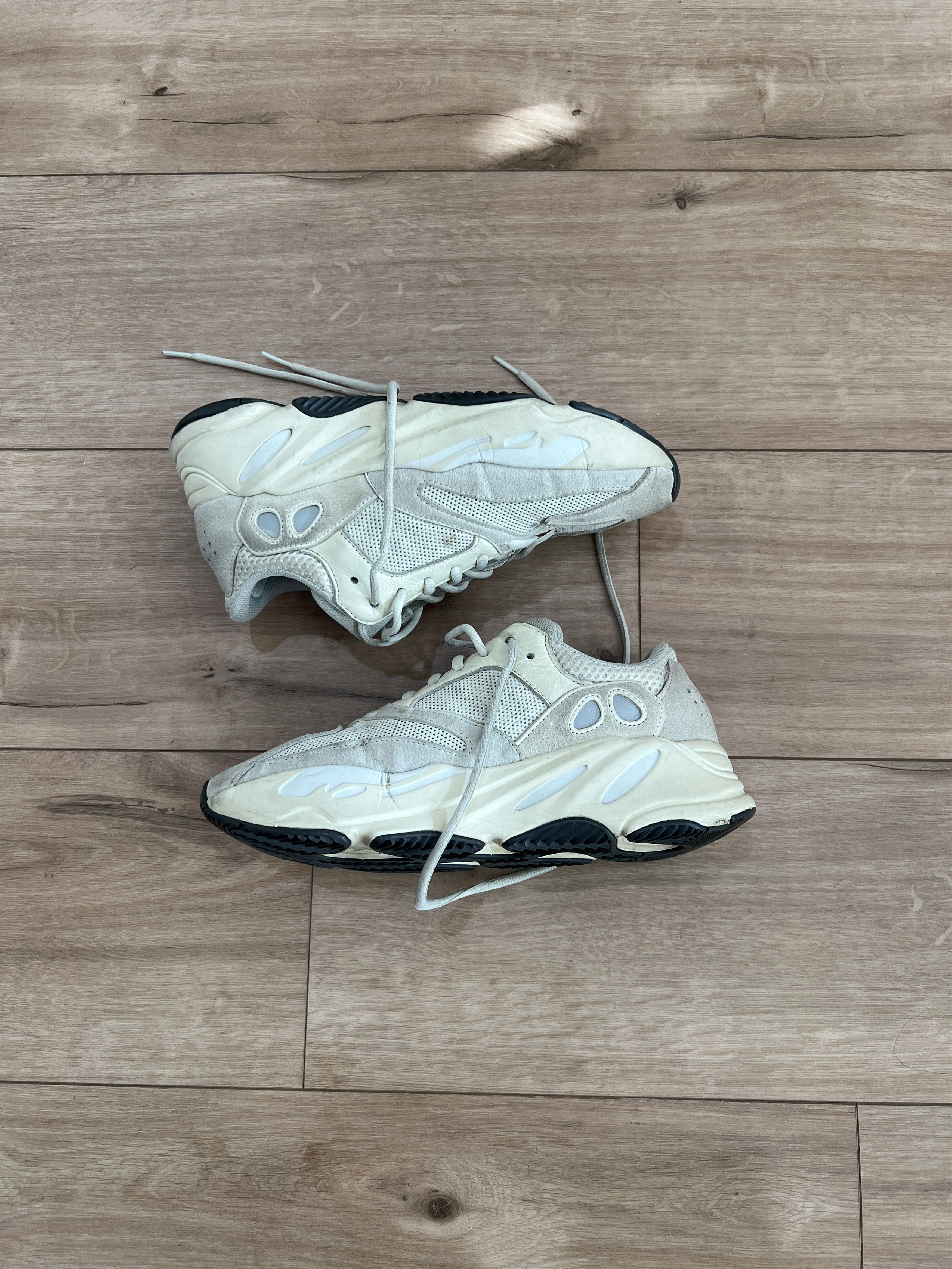 adidas gazelle silver green womens Adidas Yeezy Boost 700 Analog main image 0