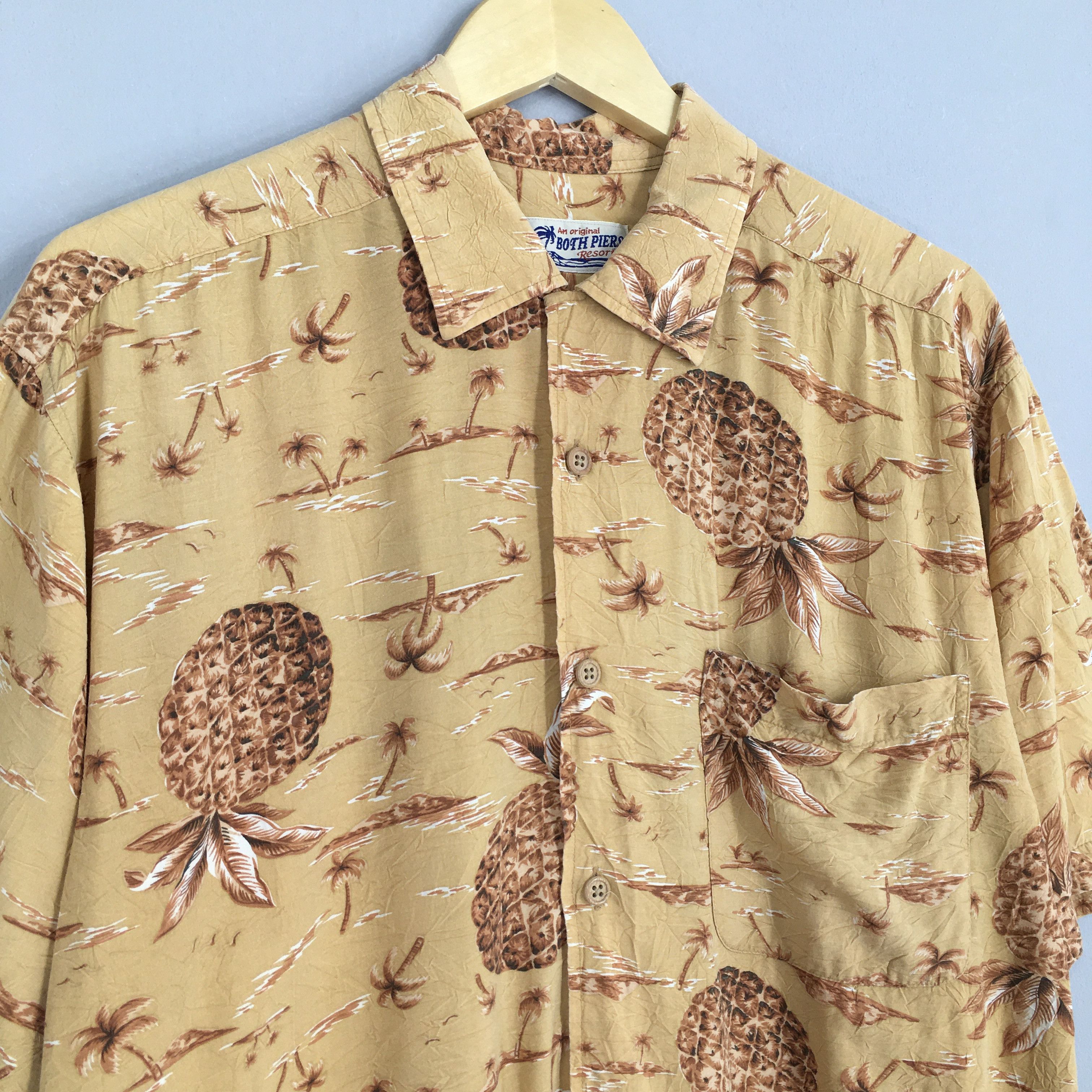 Vintage Vintage 90s Hawaiian Pineapples Aloha Tropical Rayon Shirt Size US L / EU 52-54 / 3 - 3 Thumbnail