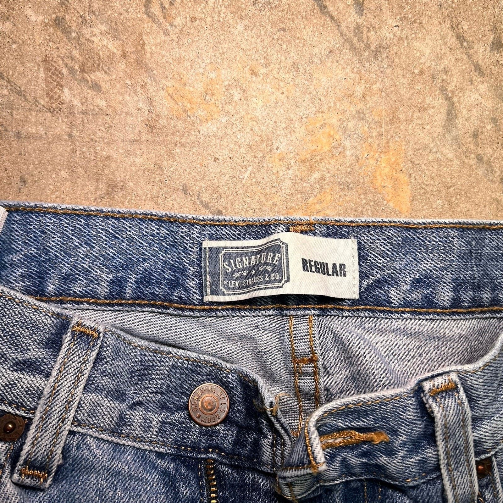St. Johns Bay Levi Strauss Signature Relaxed Fit Men's Jeans 34x34 Size US 34 / EU 50 - 3 Thumbnail